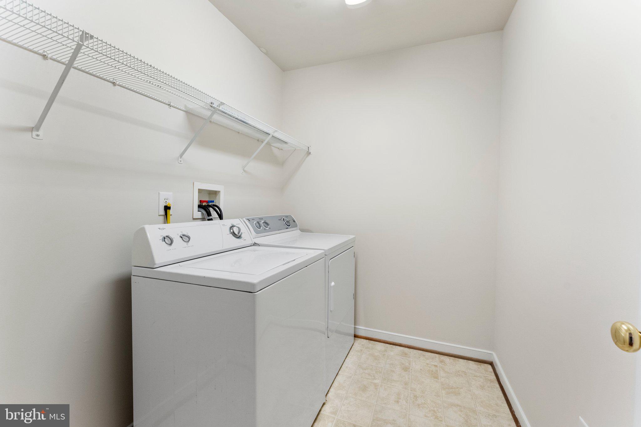 SETTLERS LANDING TOWNHOUSES - Residential