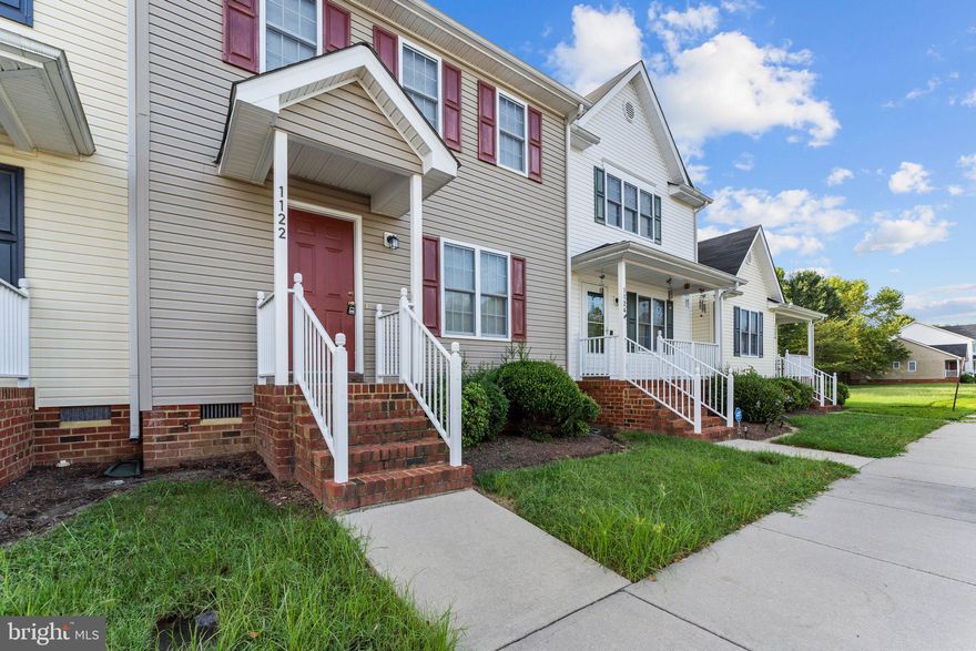 Move-in ready Townhouse conveniently located in the Town of Tappahannock with 2 Master Suites with their own Bath & walk-in closet, Living Room, big Kitchen with dining area, door off Kitchen to a rear fenced-in patio for dining outside and the grill, half bath, utility room and all appliances, newly painted and new flooring.  Small Town life with Town's amenities, shops, restaurants, downtown Riverfront Park, seasonal monthly Farmer's Market, June Parker Marina, public boat ramp, Hobbs Hole 18 Hole Golf Course, health care facilities & VCU Health Tappahannock Hospital. If low maintenance in-town living is what you are looking for, schedule today to see your new home ! Exterior maintenance is included in your quarterly fees. One hour to Richmond & Fredericksburg and 1.5 Hrs. to D. C. and Williamsburg.