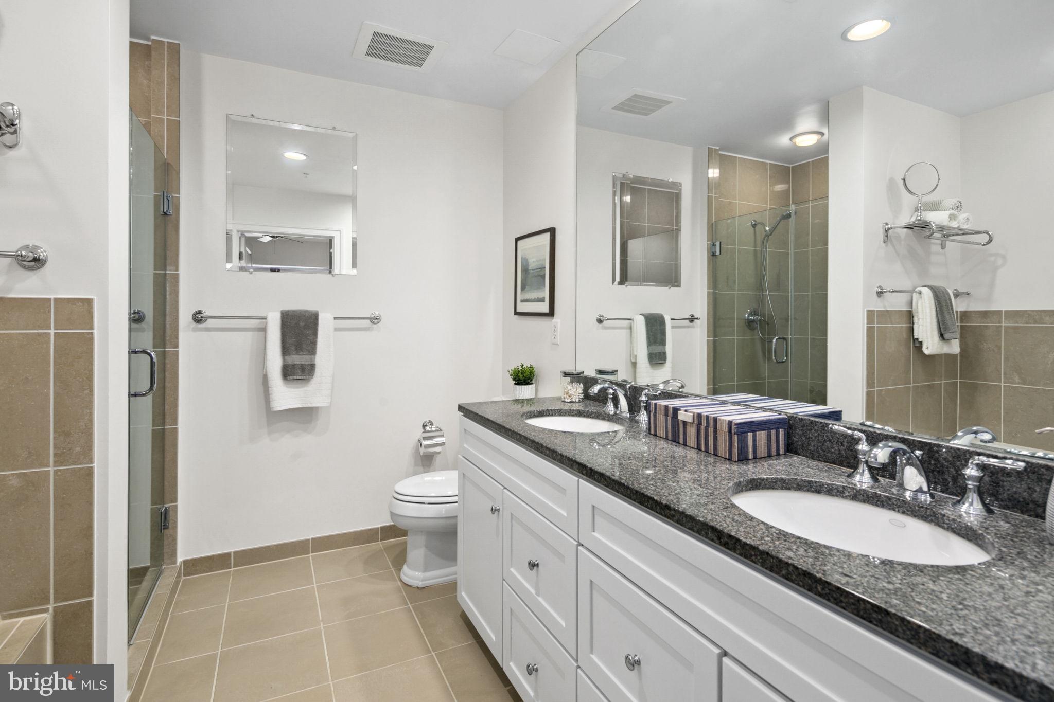 VIRGINIA SQUARE - Residential