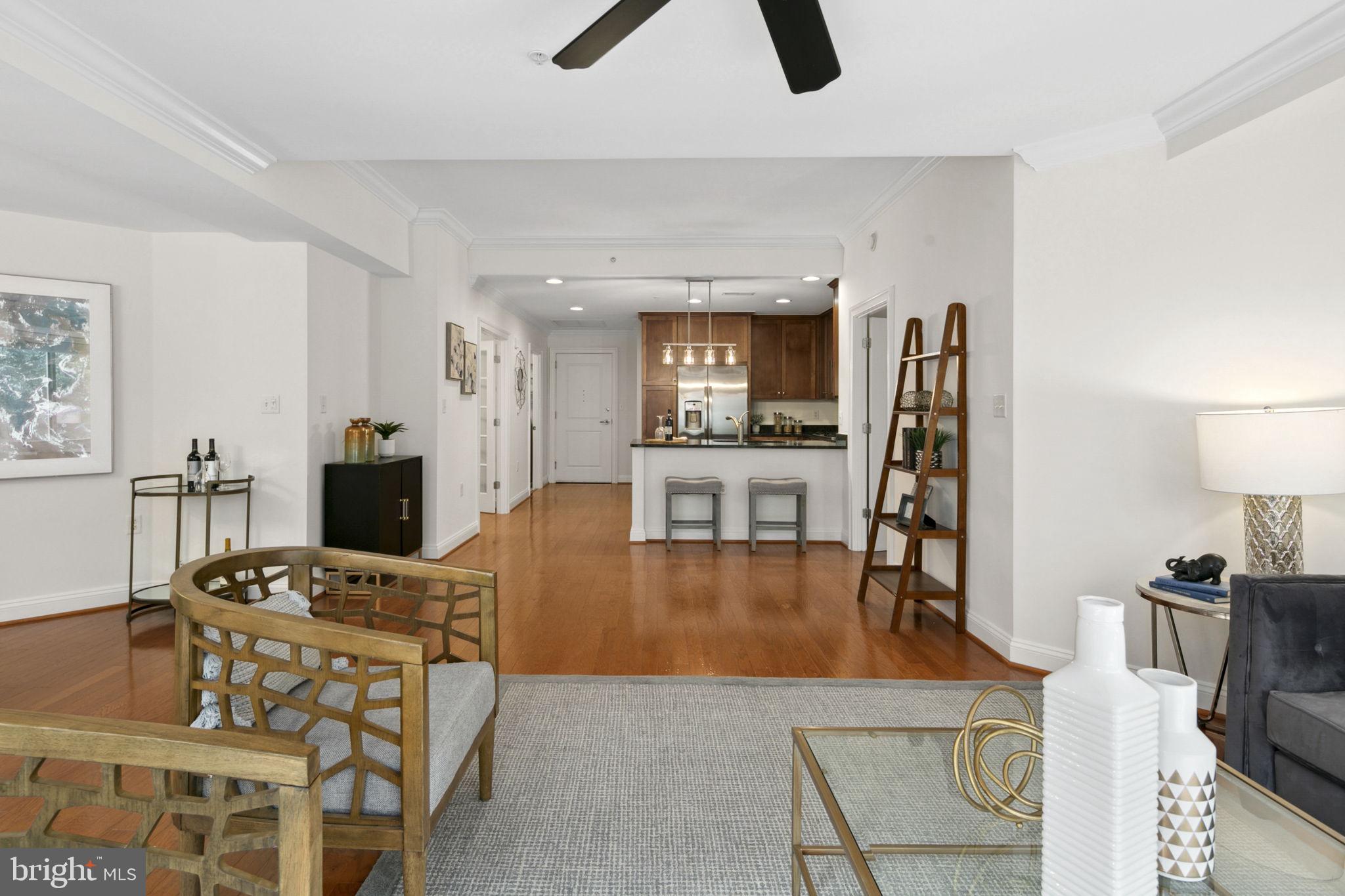 VIRGINIA SQUARE - Residential