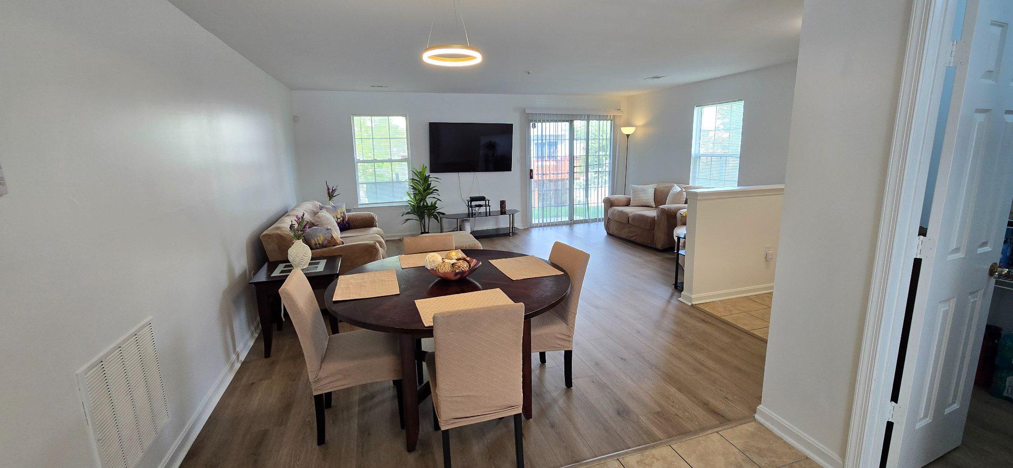 APPLEGATE CONDO - Residential