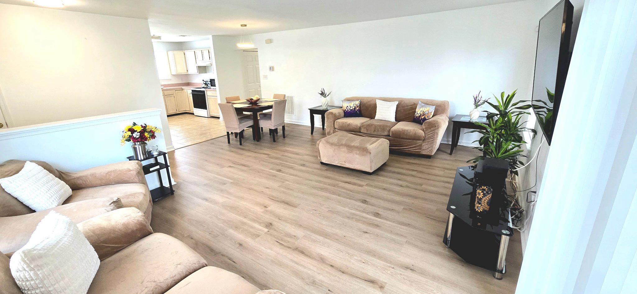 APPLEGATE CONDO - Residential