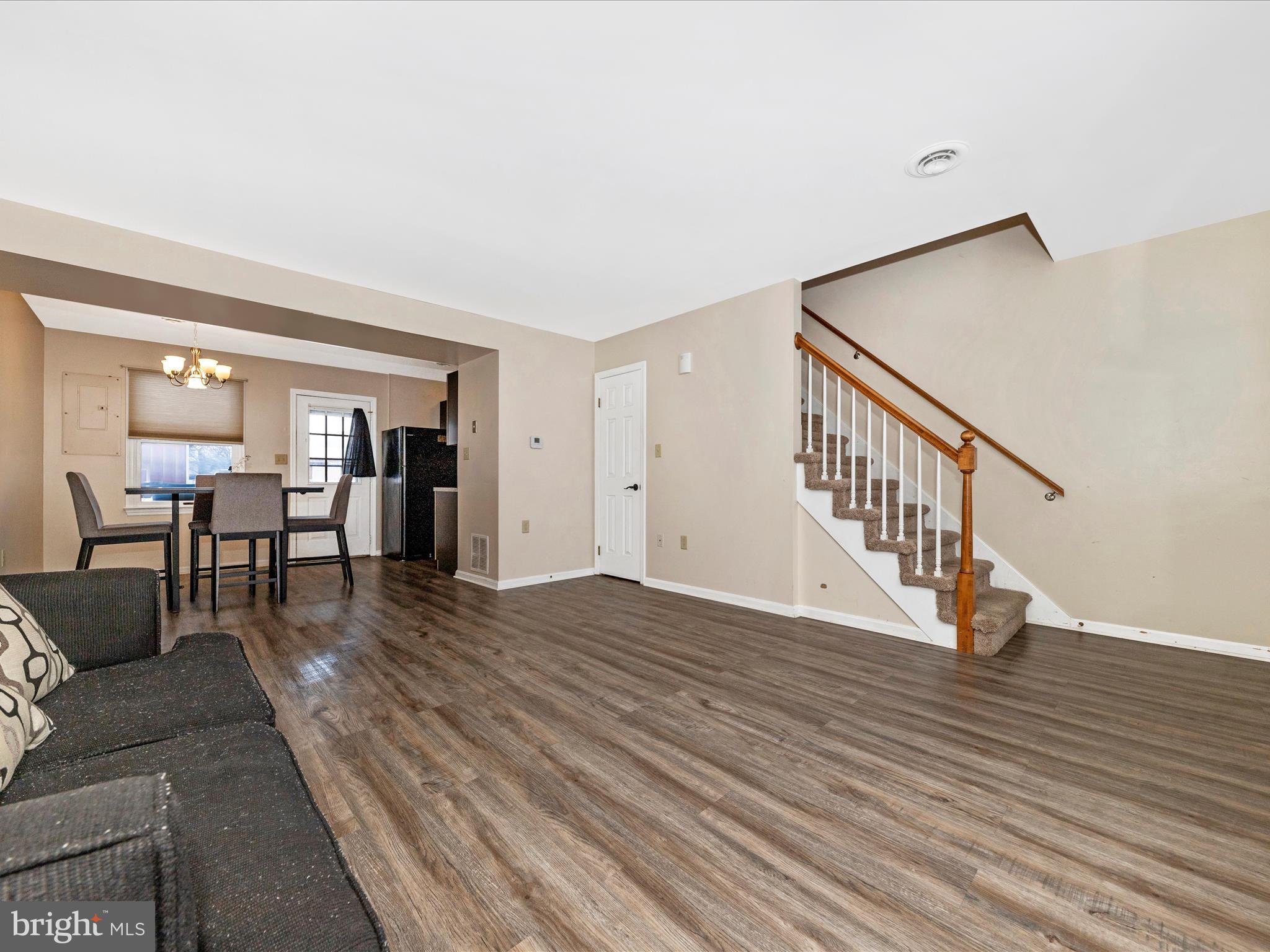 WILLIAMSPORT - Residential