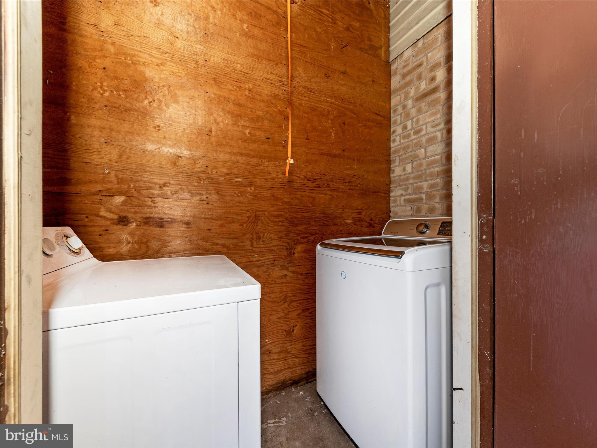 WILLIAMSPORT - Residential