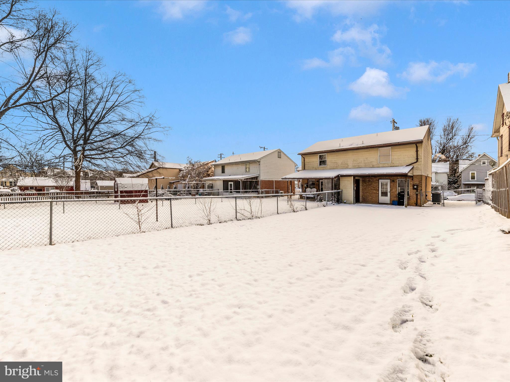 WILLIAMSPORT - Residential