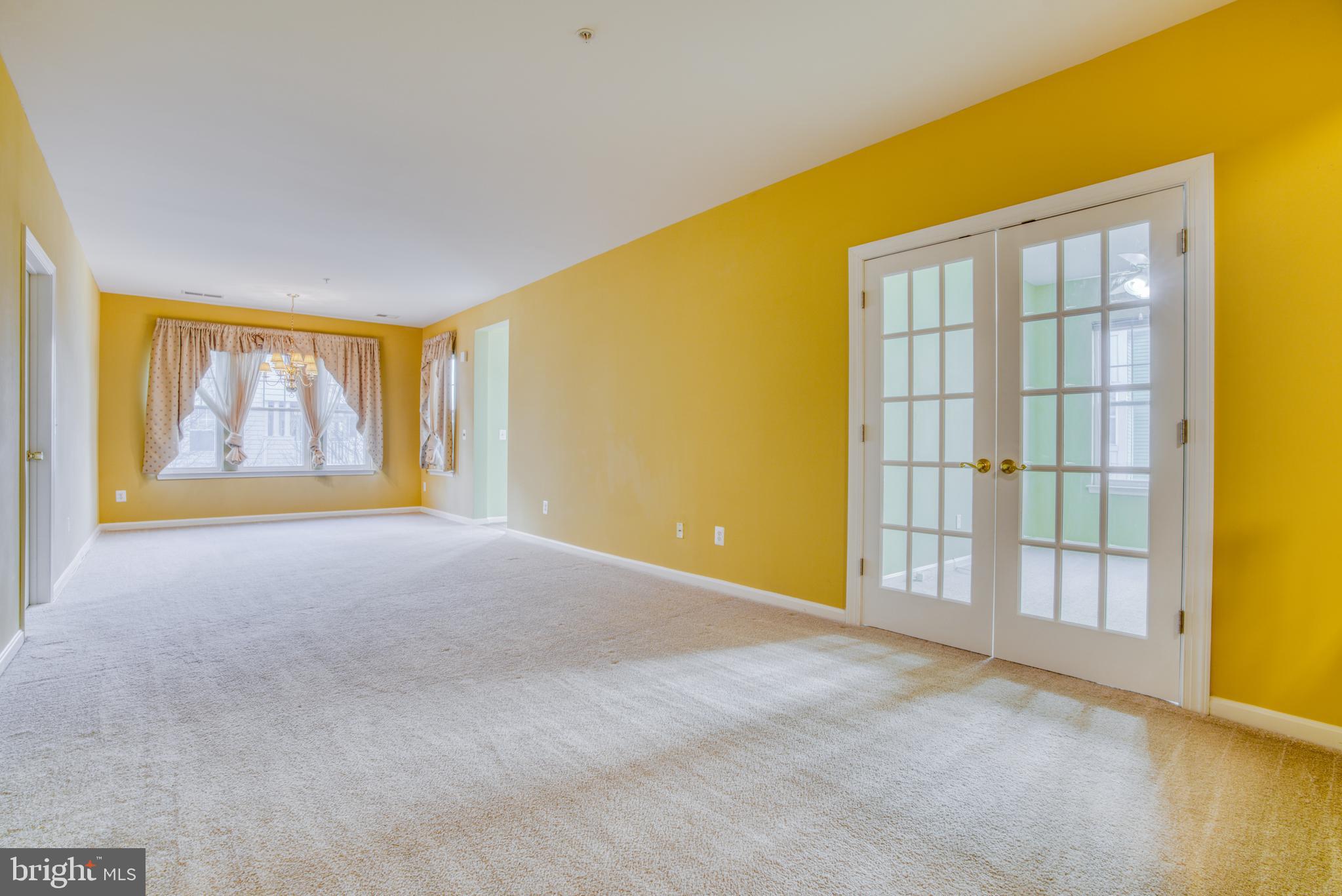 VICTORIA FALLS 4 CONDO-P - Residential