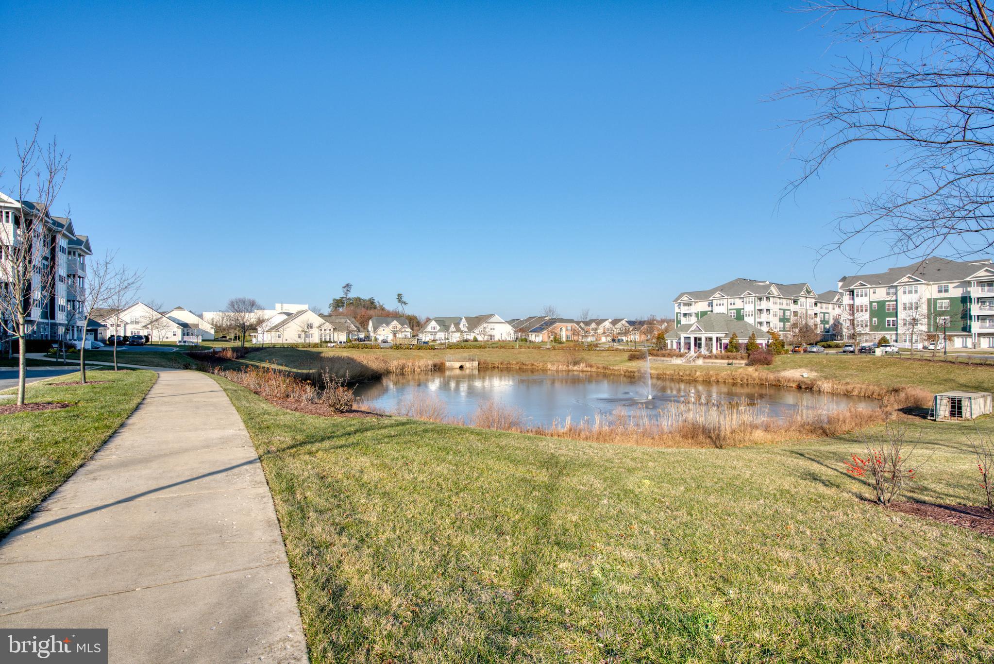 VICTORIA FALLS 4 CONDO-P - Residential