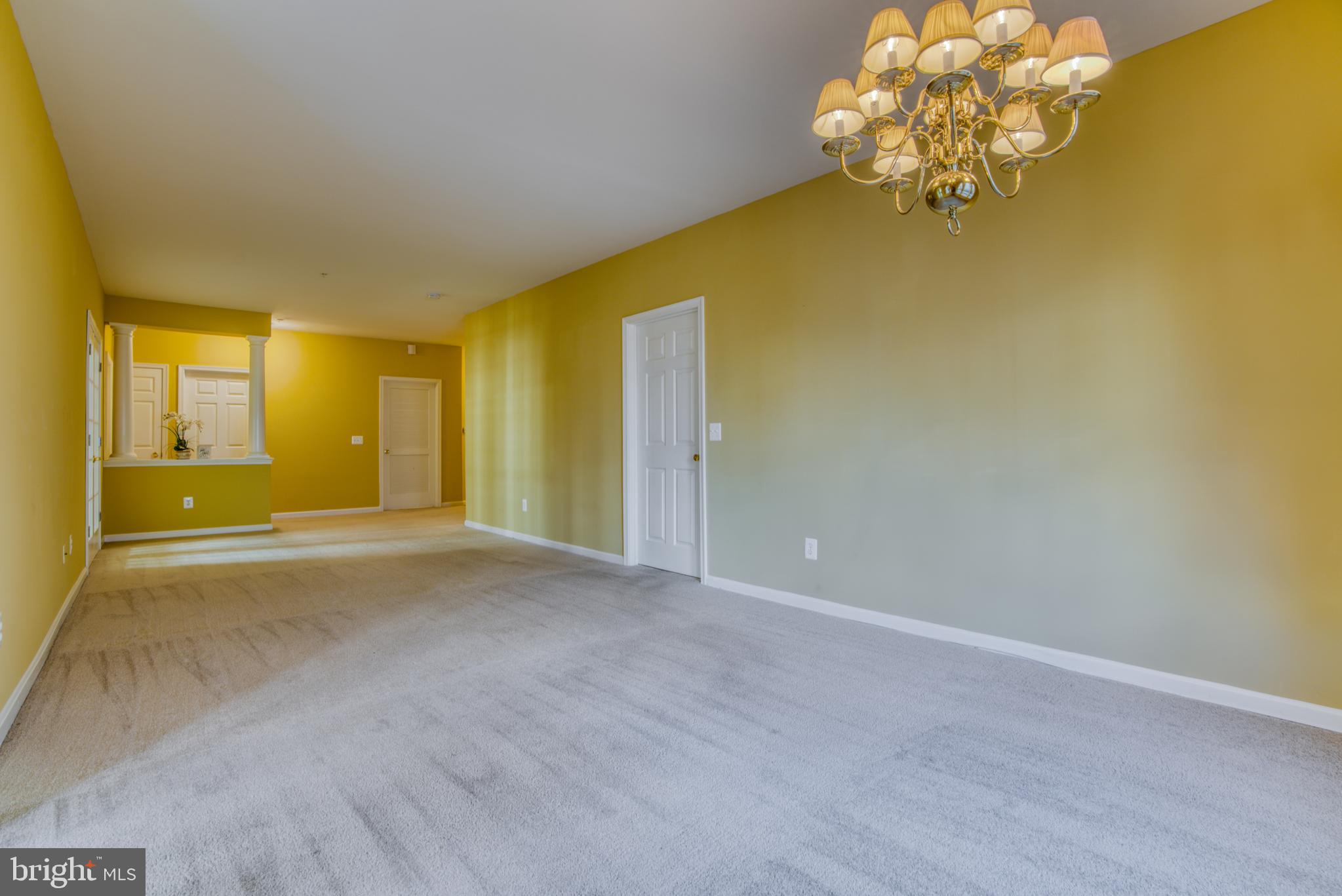 VICTORIA FALLS 4 CONDO-P - Residential