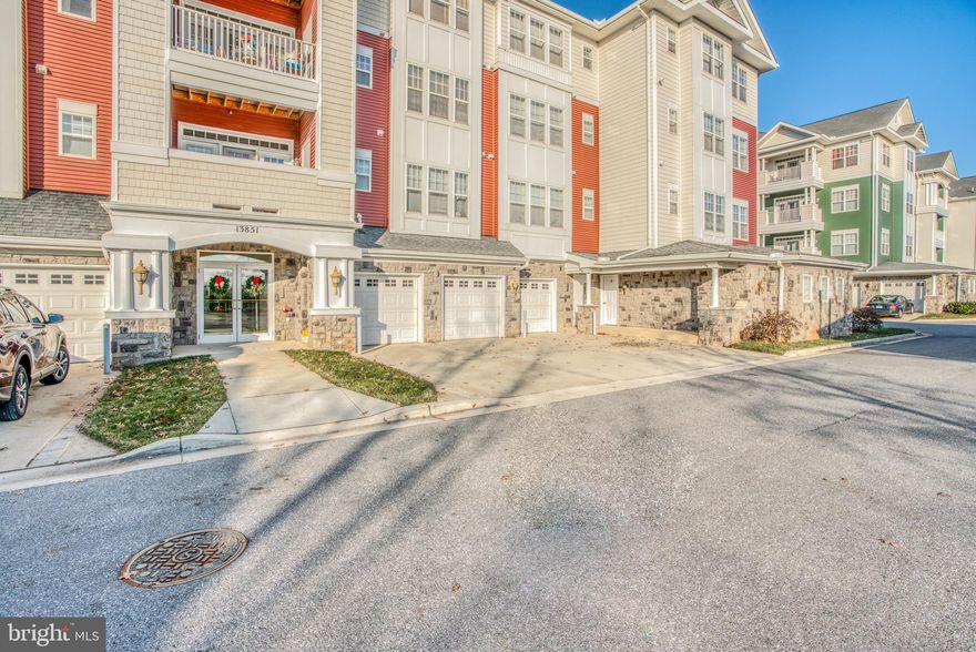 Beautiful and rarely available 2 bedroom with a den and 2 bathroom Kingston model can be your next home. From the moment you turn to Belle Chasse Boulevard, you are immediately welcomed with an exclusively designed architecture and first class Resort Club accentuated with water falls. The access controlled elevator building is delightfully decorated as the season changes.  As you enter this home, you are greeted by a fresh coat of paint that is pleasing throughout. The master bedroom comes with two walk in closets complete with built ins, spacious and relaxing bathroom that has a separate soak in tub and shower. The second suite is greeted by a column and a second bathroom for your guest. The additional den with french doors can be an office space, hobby room or a fitness room. Brand new stainless steel appliances, full size washer and dryer, newly replaced hot water heater are wonderful upgrades on this home. Have a sip of your favorite brew in your private balcony overlooking the courtyard. Victoria Falls is a distinctive  community embellished with first class Resort Club and a dedicated  Lifestyle Director and management staff guarantee to fill your calendar with year round activities.  The Resort Club offers  a business center, grand auditorium, indoor and outdoor saltwater pools, outdoor terrace for barbecue, game rooms with billiard, card room, library, arts/crafts room, state of the art fitness center, sauna, whirlpool spa, luscious gardens, fitness trails/walk path, gazebo, lake with fountain, tennis courts. Schedule your visit today!