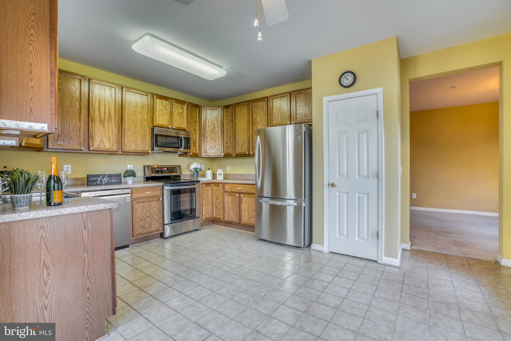 VICTORIA FALLS 4 CONDO-P - Residential