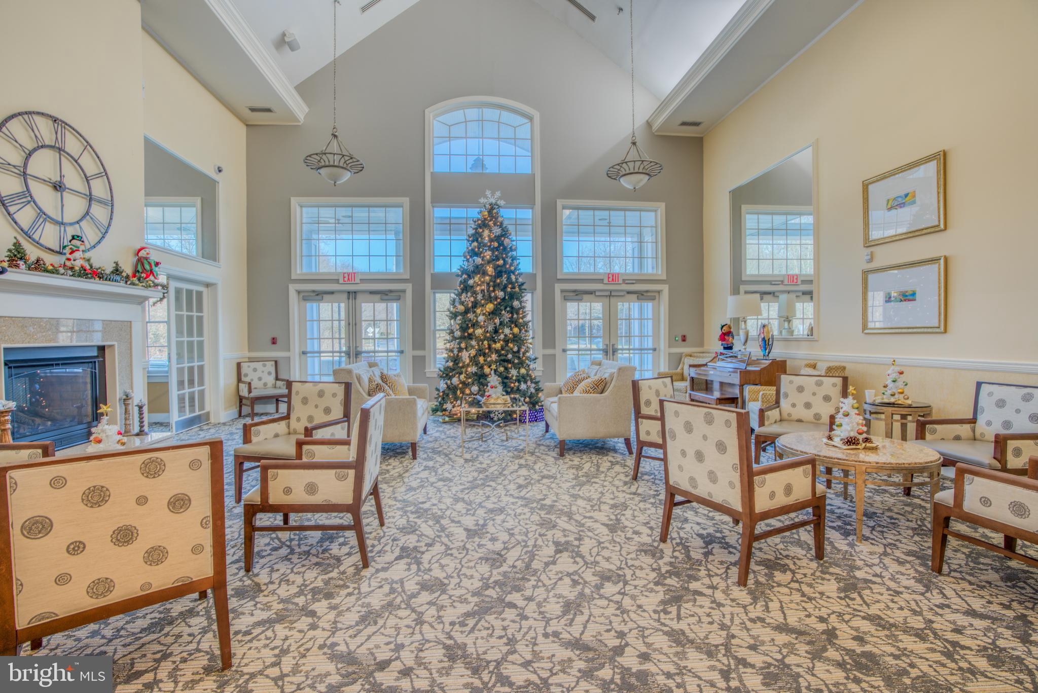 VICTORIA FALLS 4 CONDO-P - Residential