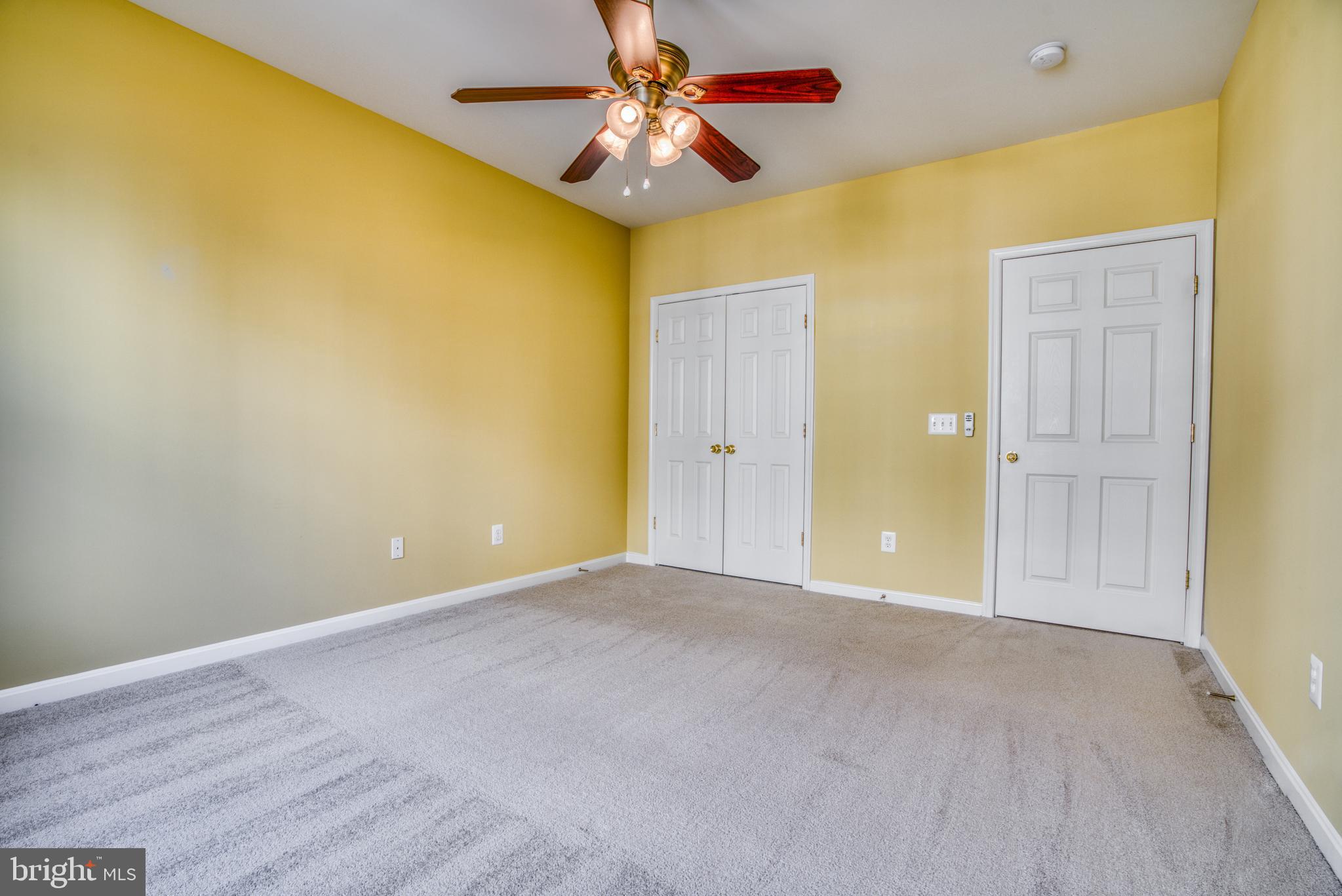 VICTORIA FALLS 4 CONDO-P - Residential