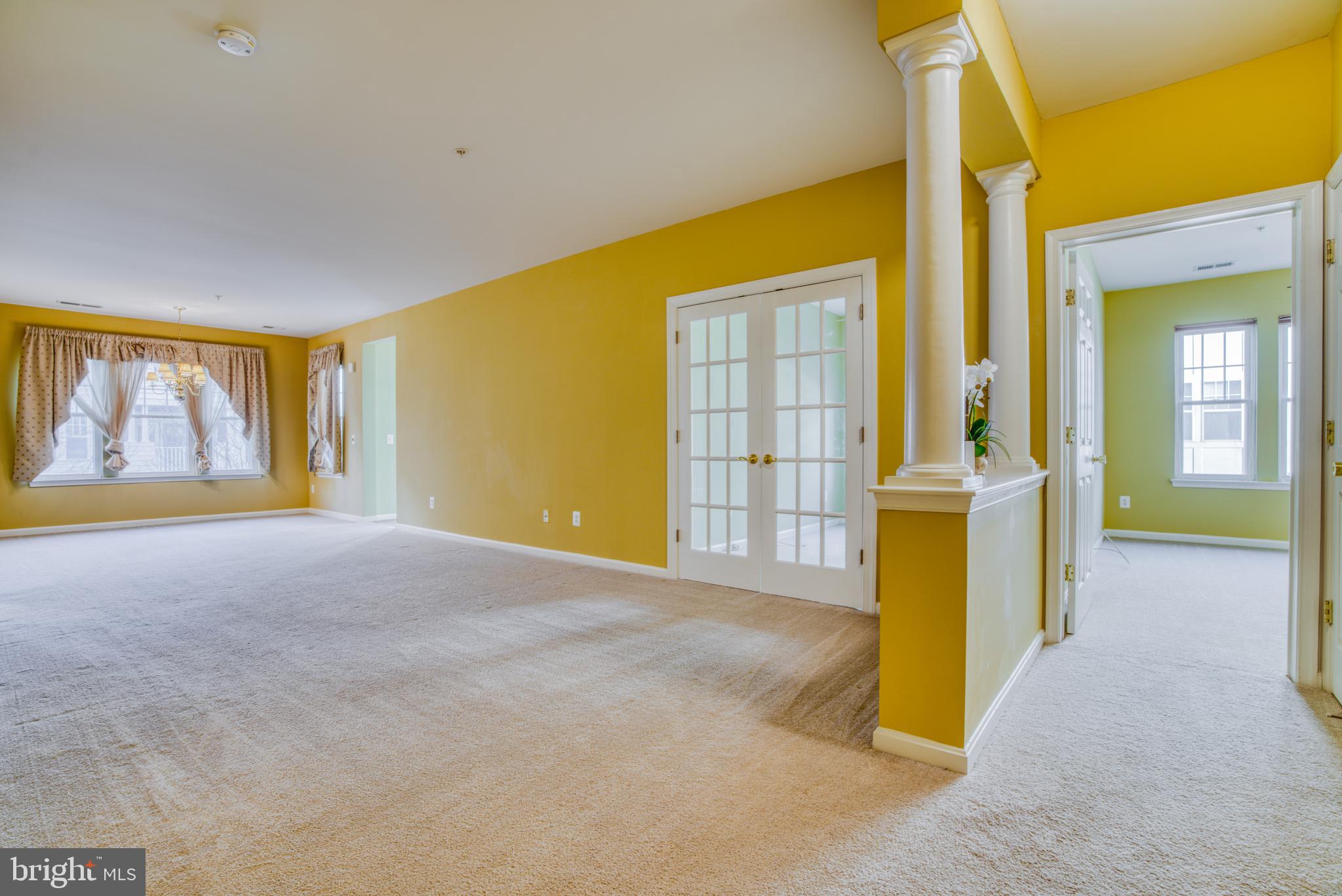 VICTORIA FALLS 4 CONDO-P - Residential