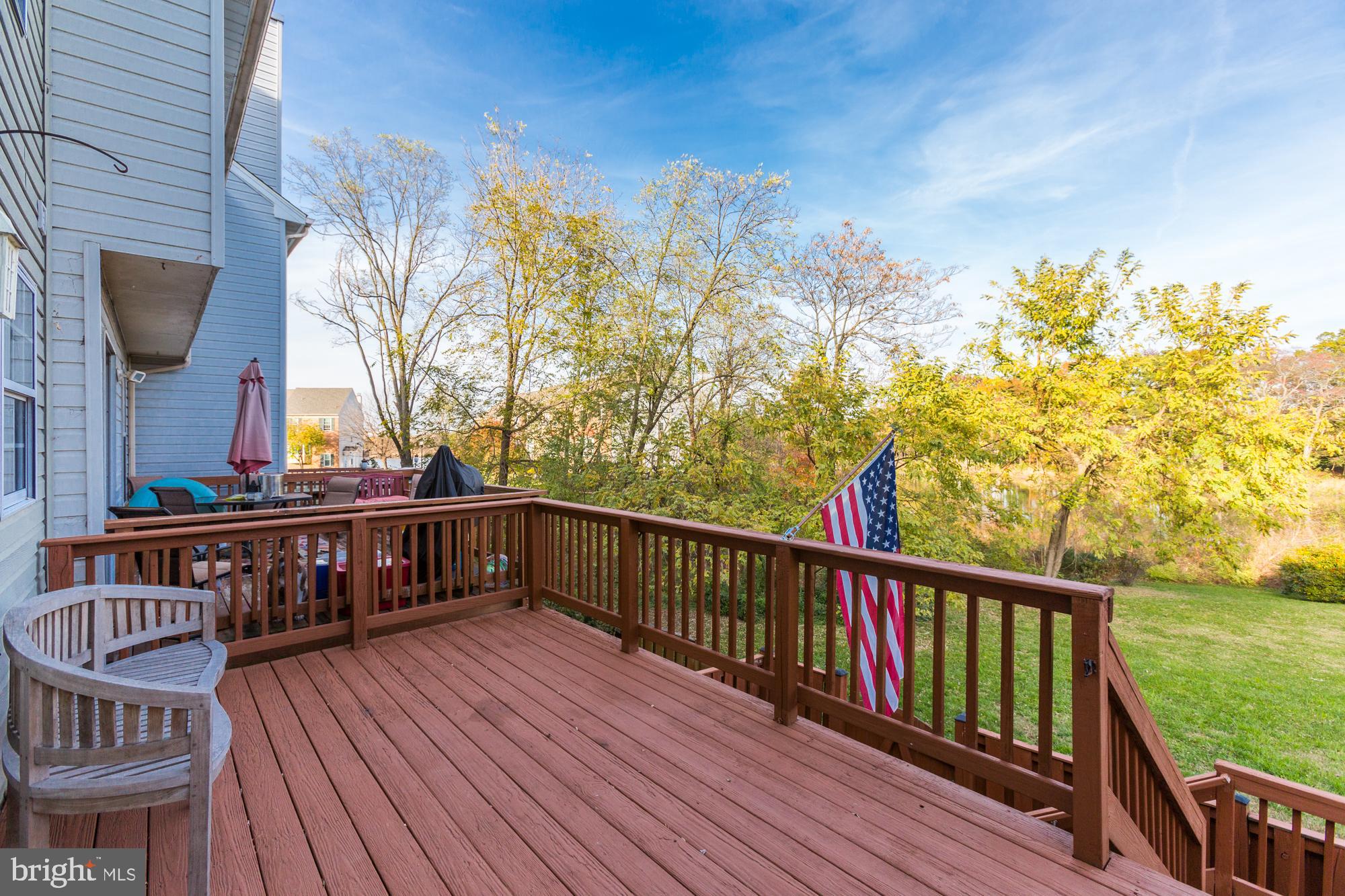 STONEY BEACH - Residential