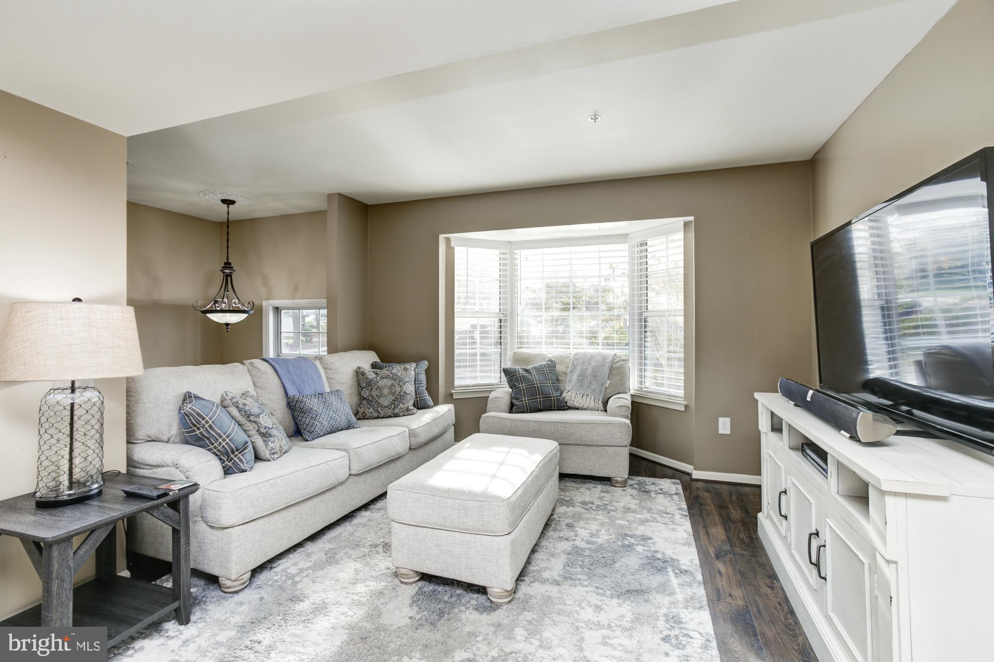 STONEY BEACH - Residential