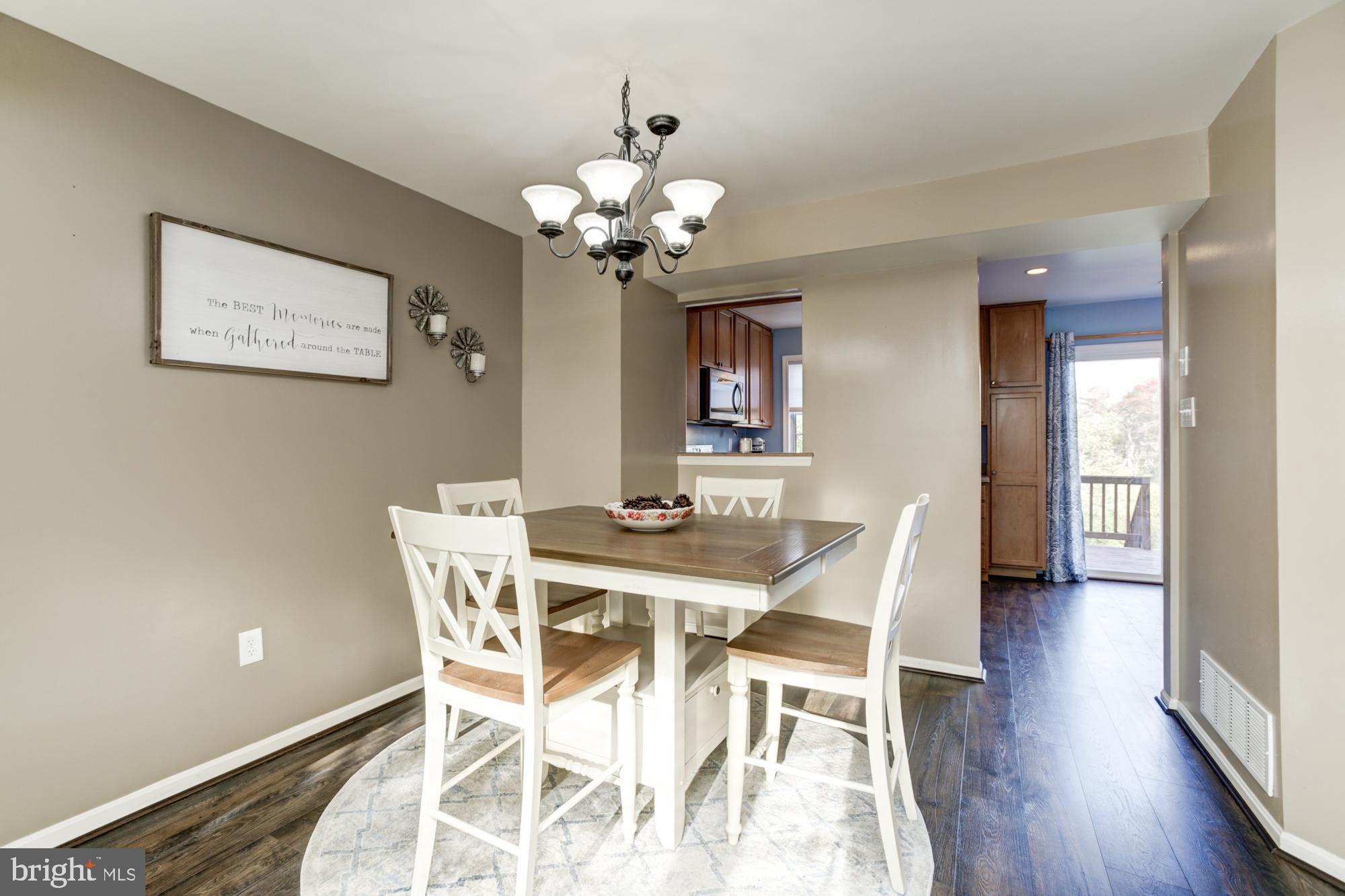 STONEY BEACH - Residential