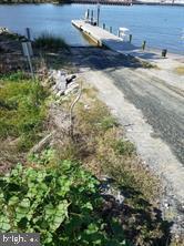 STONEY BEACH - Residential