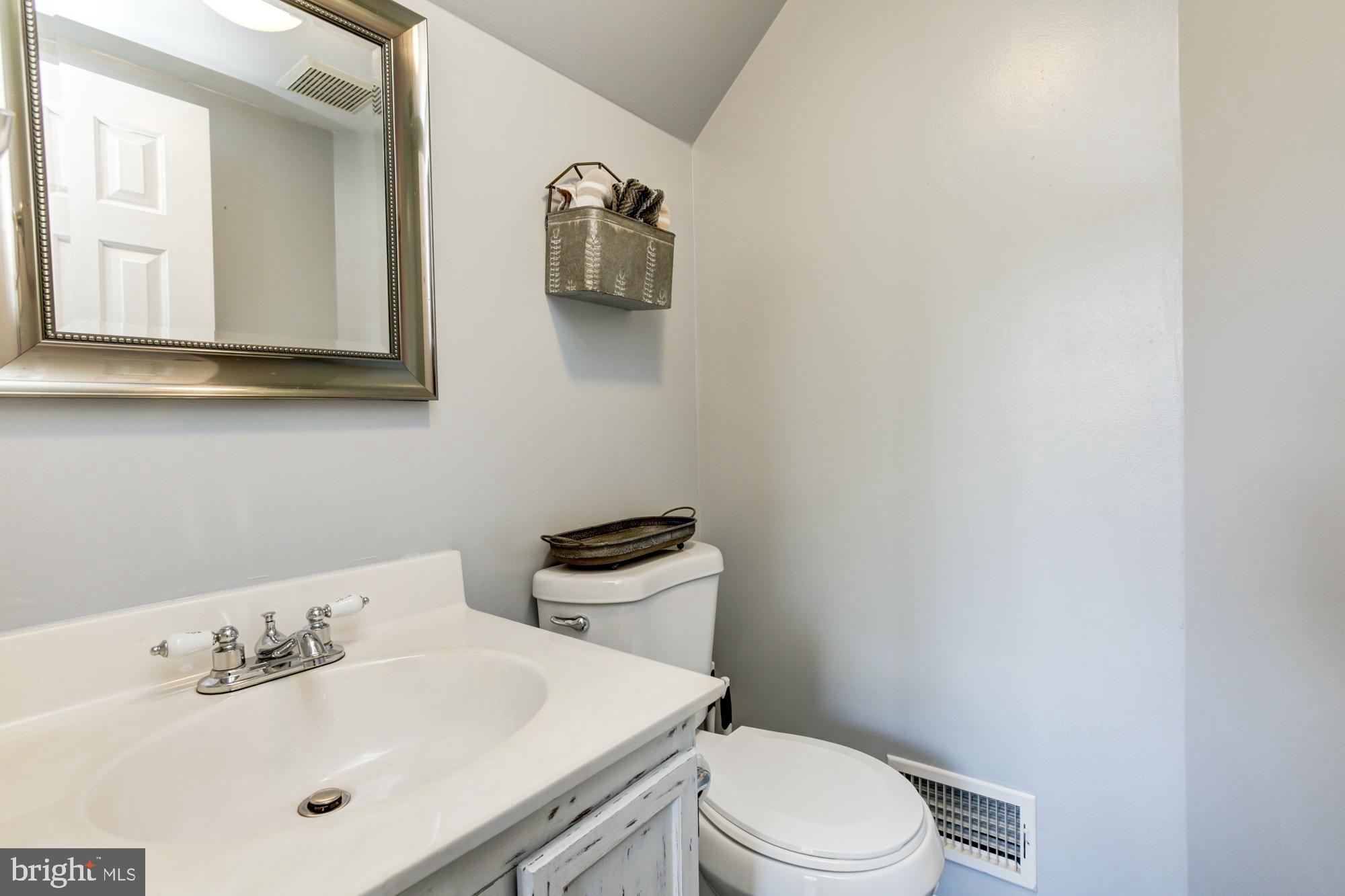 STONEY BEACH - Residential