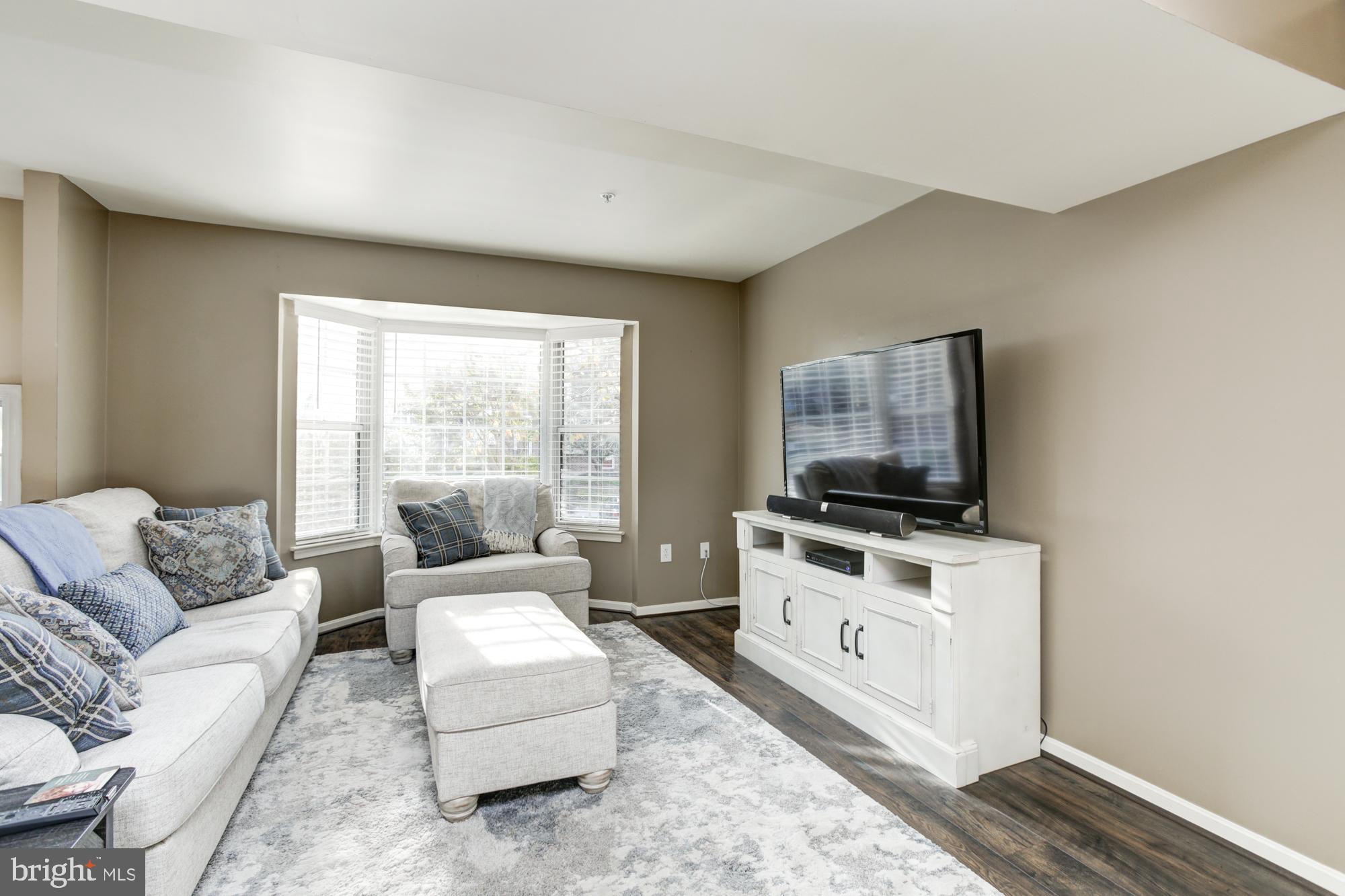 STONEY BEACH - Residential