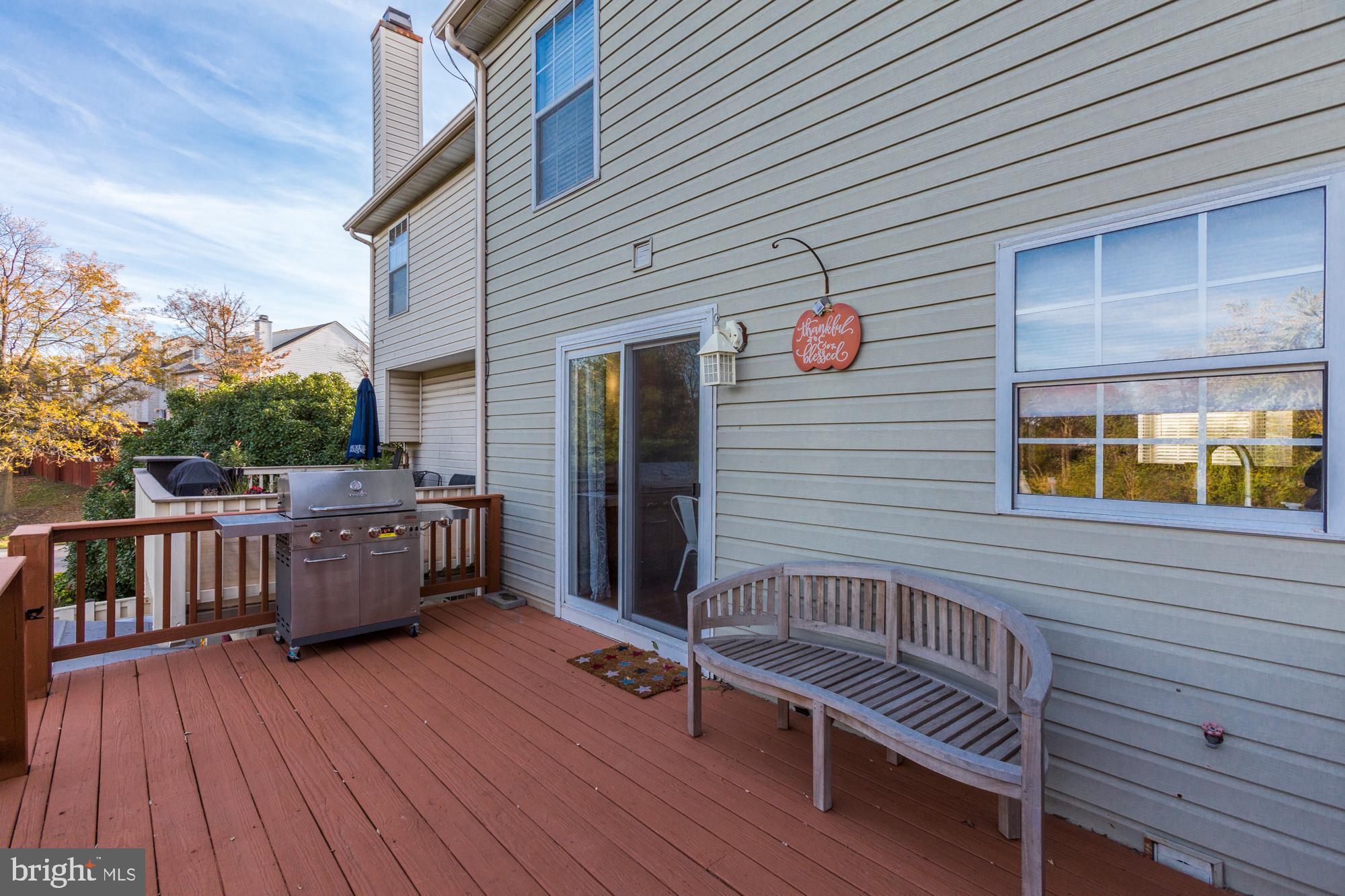 STONEY BEACH - Residential