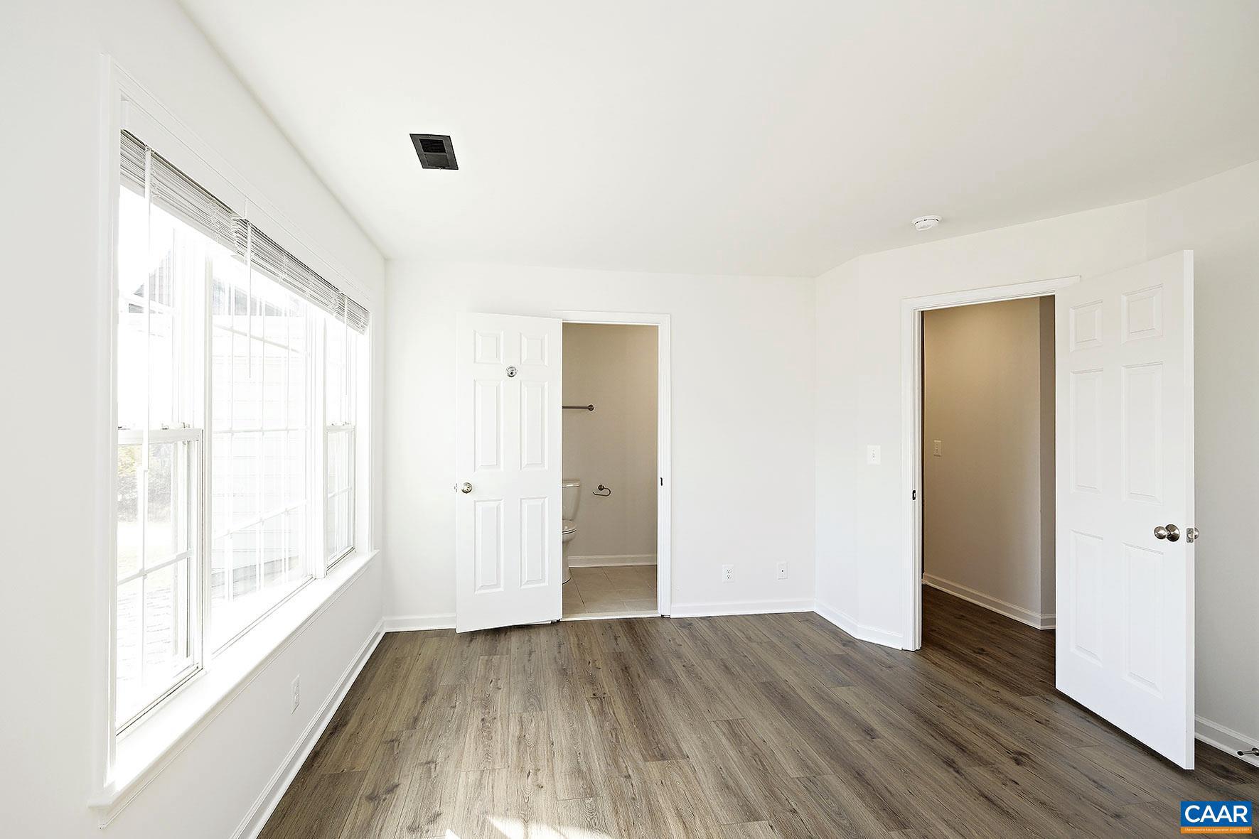 BARGAMIN PARK - Residential Lease