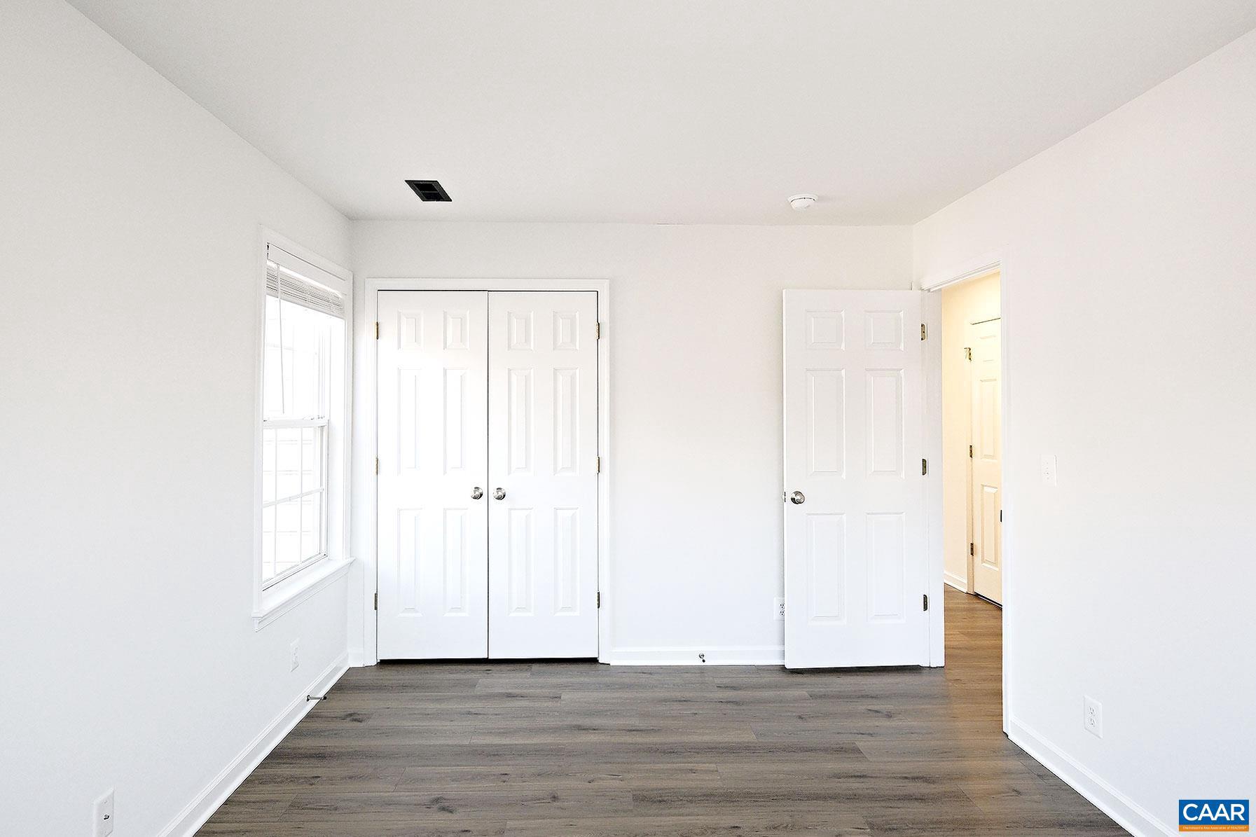 BARGAMIN PARK - Residential Lease