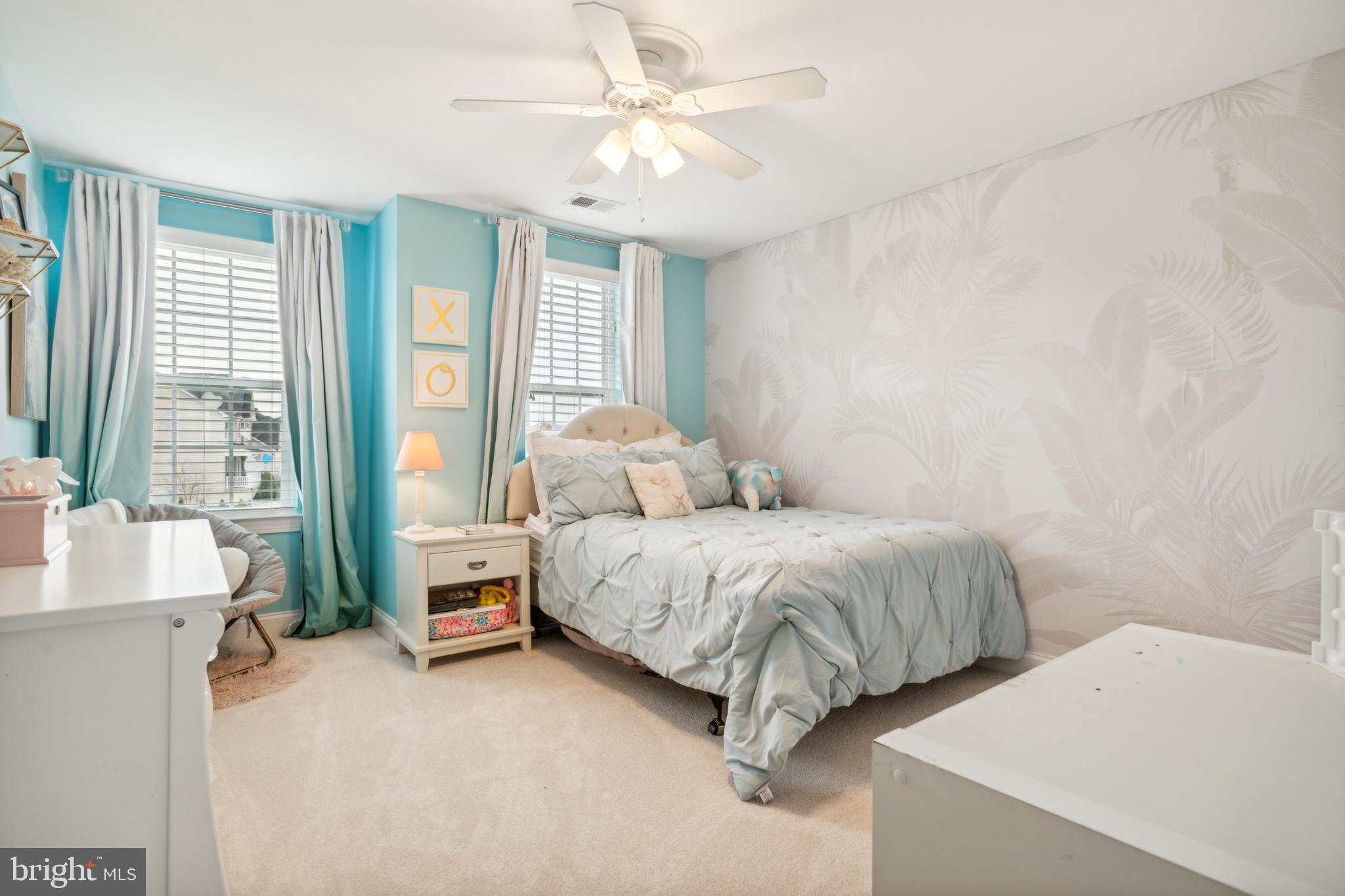 DAWSON'S CORNER - Residential