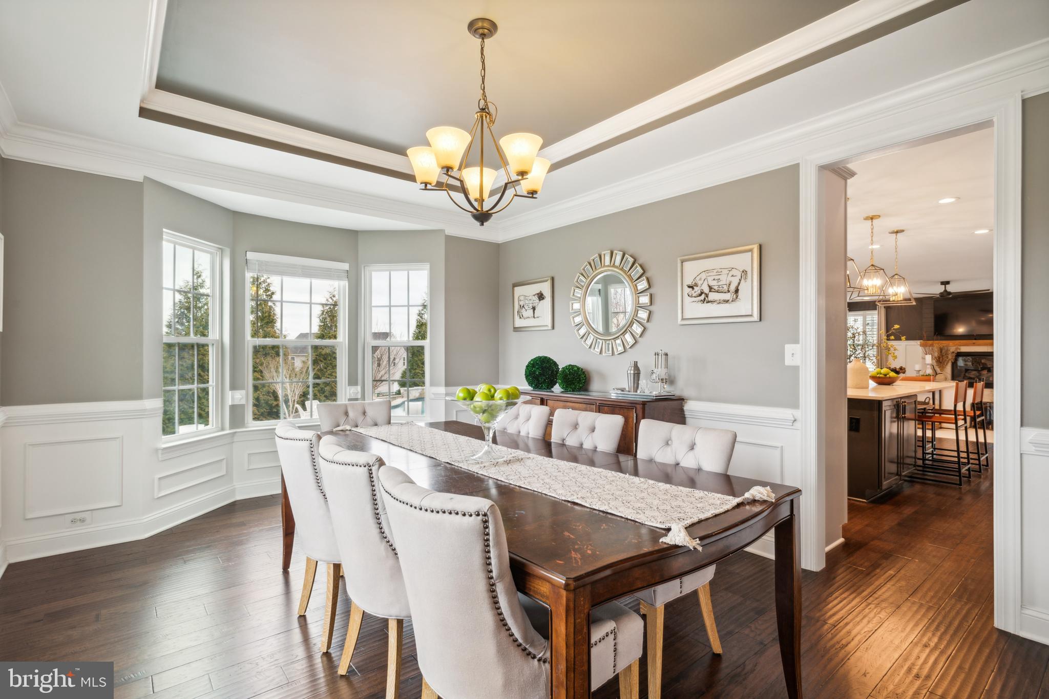 DAWSON'S CORNER - Residential