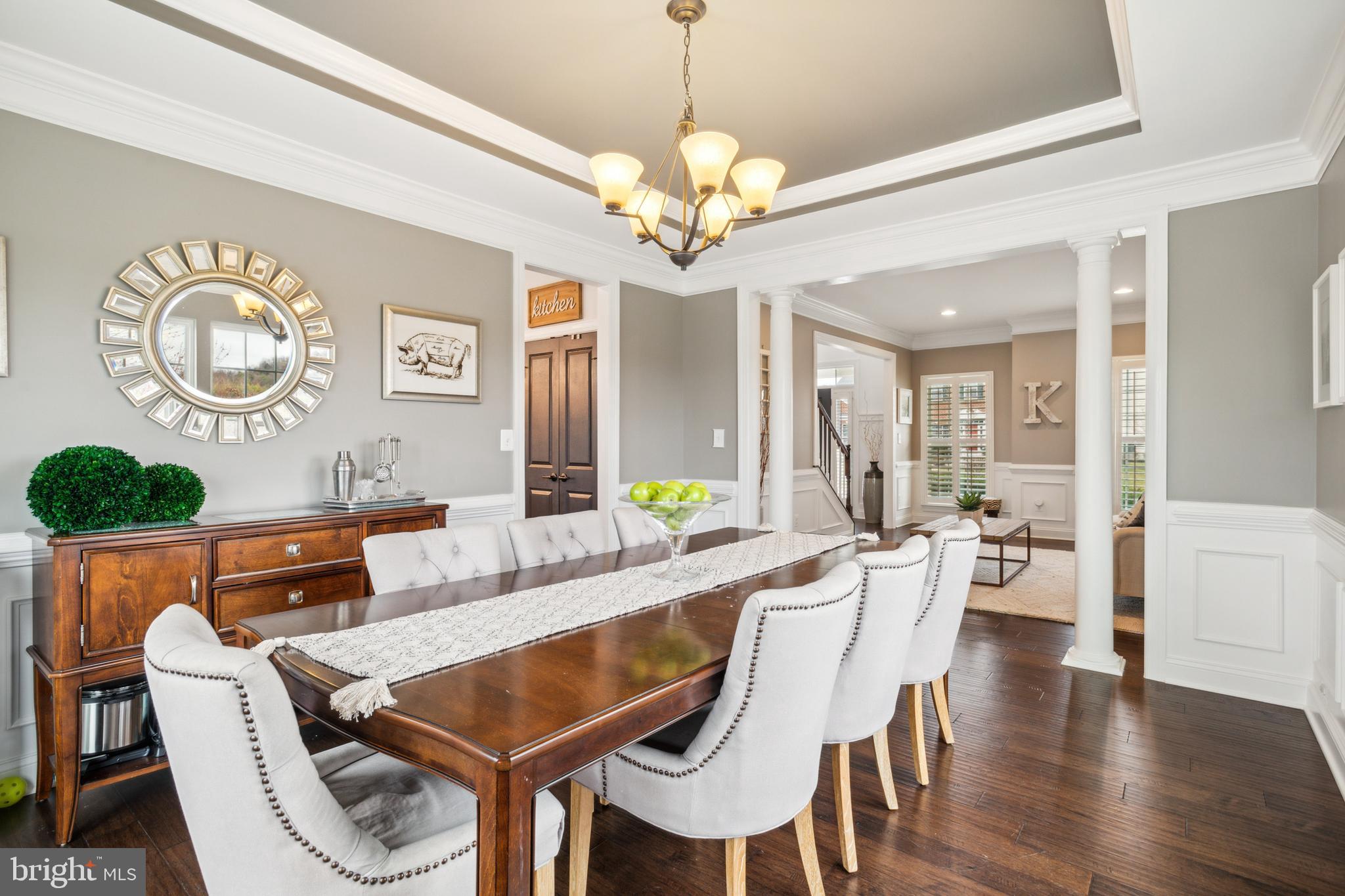 DAWSON'S CORNER - Residential