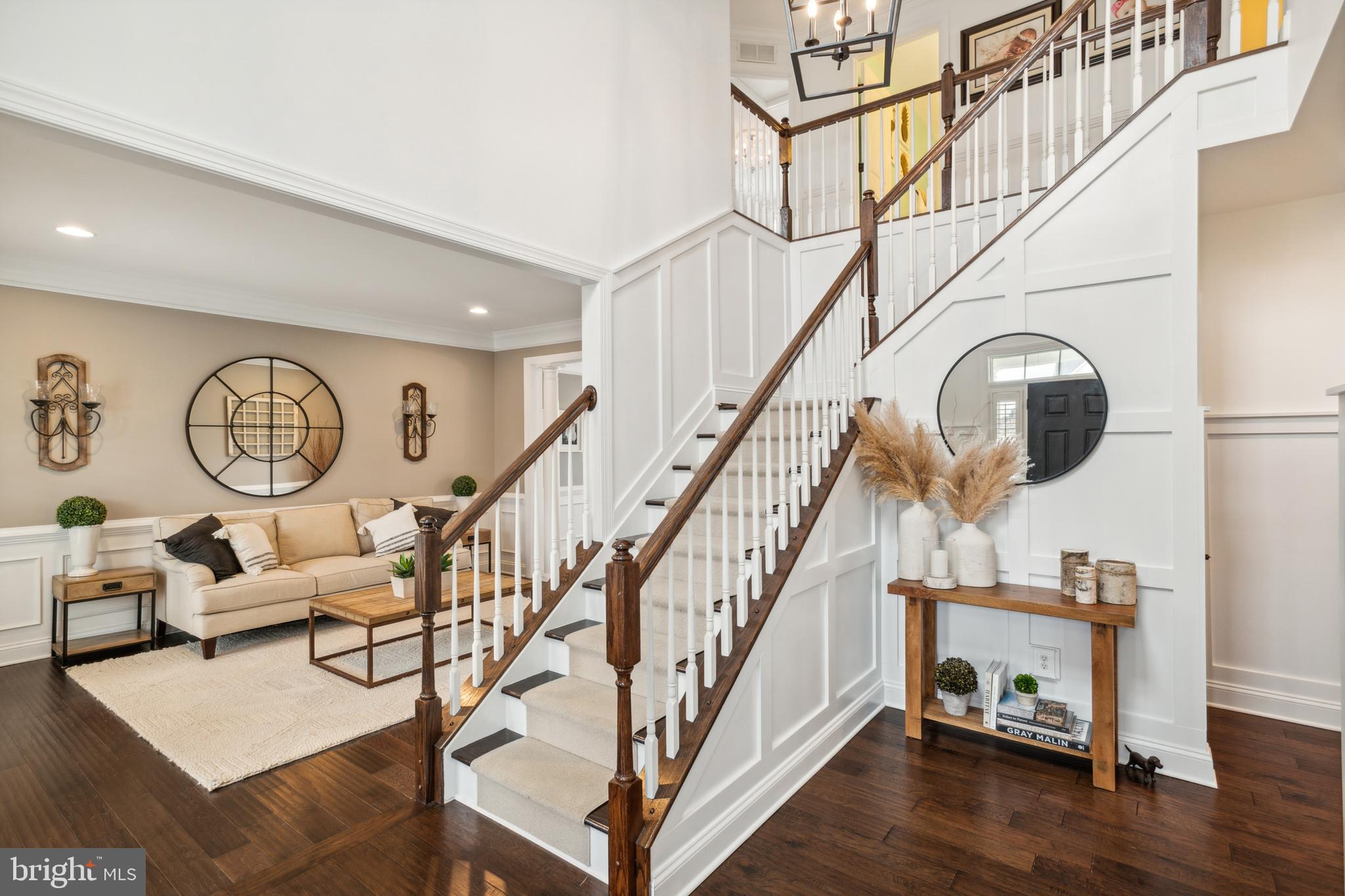 DAWSON'S CORNER - Residential