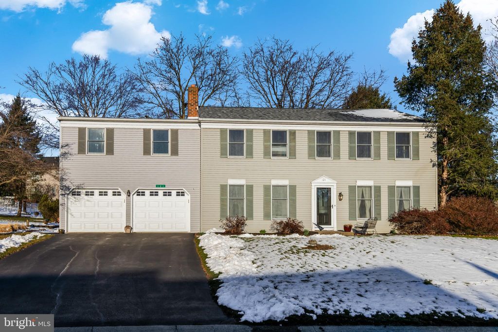 Photo of 121 Saddleback Drive, Marietta, PA 17547 (MLS # PALA2047098)