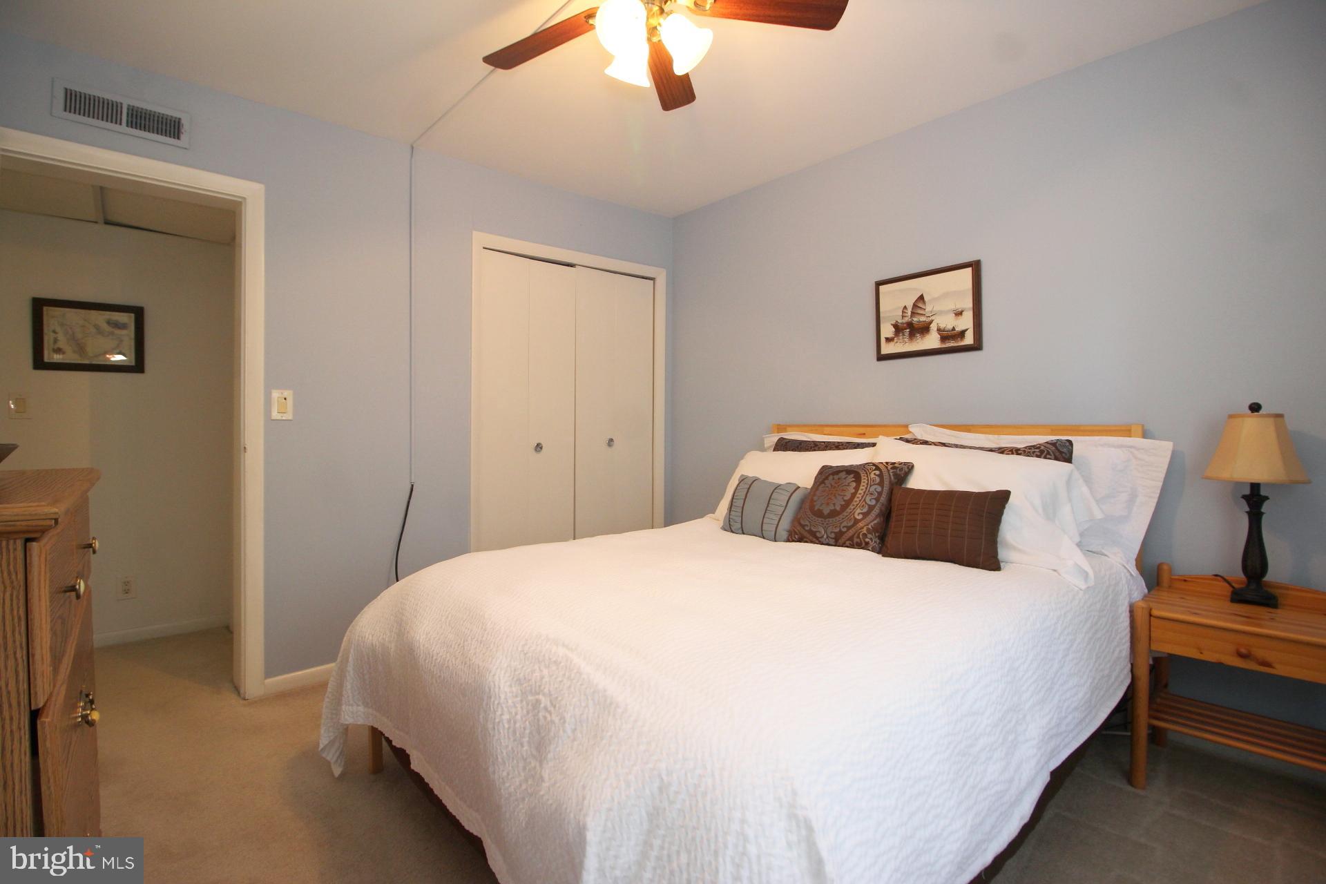 RESTON - Residential Lease