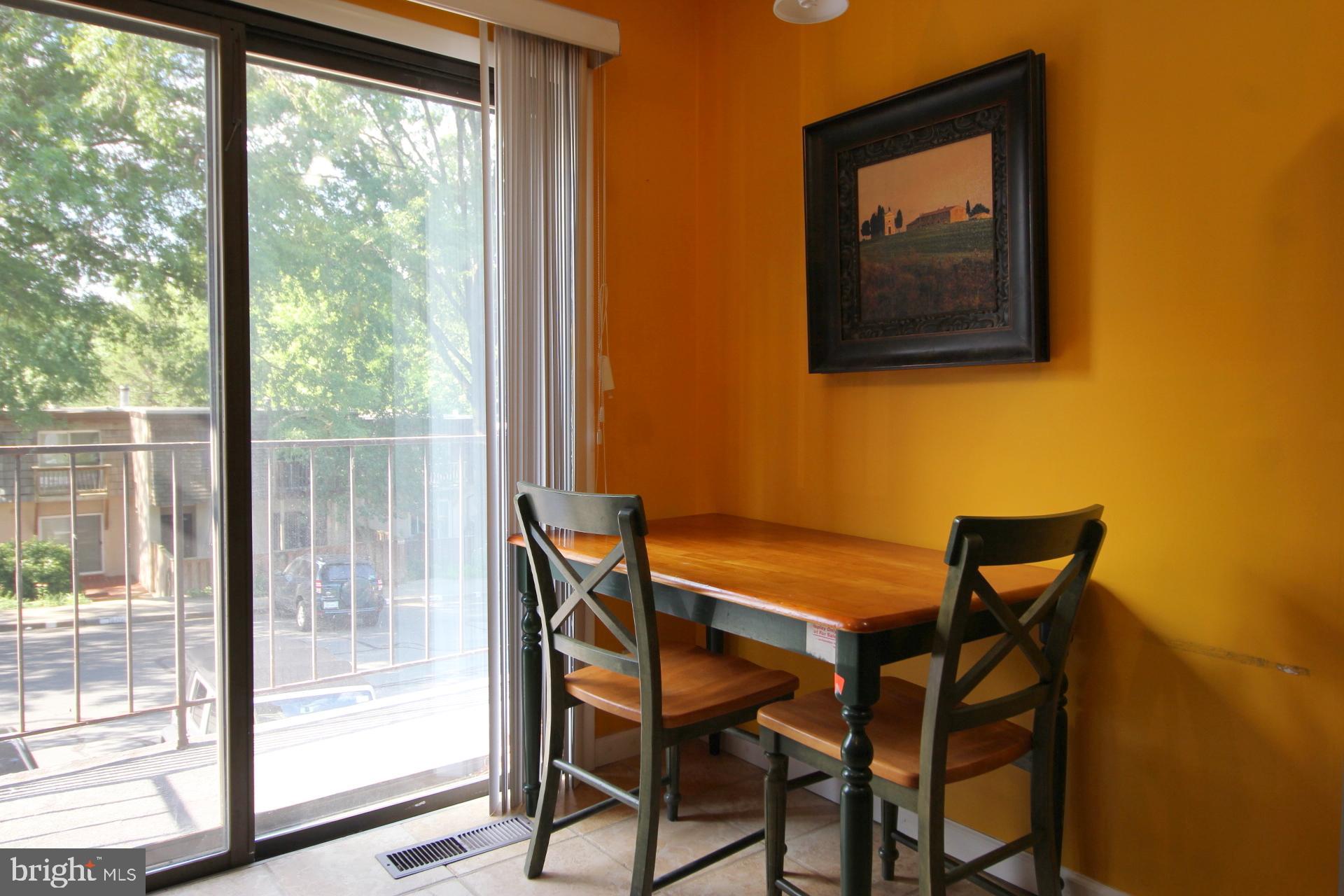 RESTON - Residential Lease