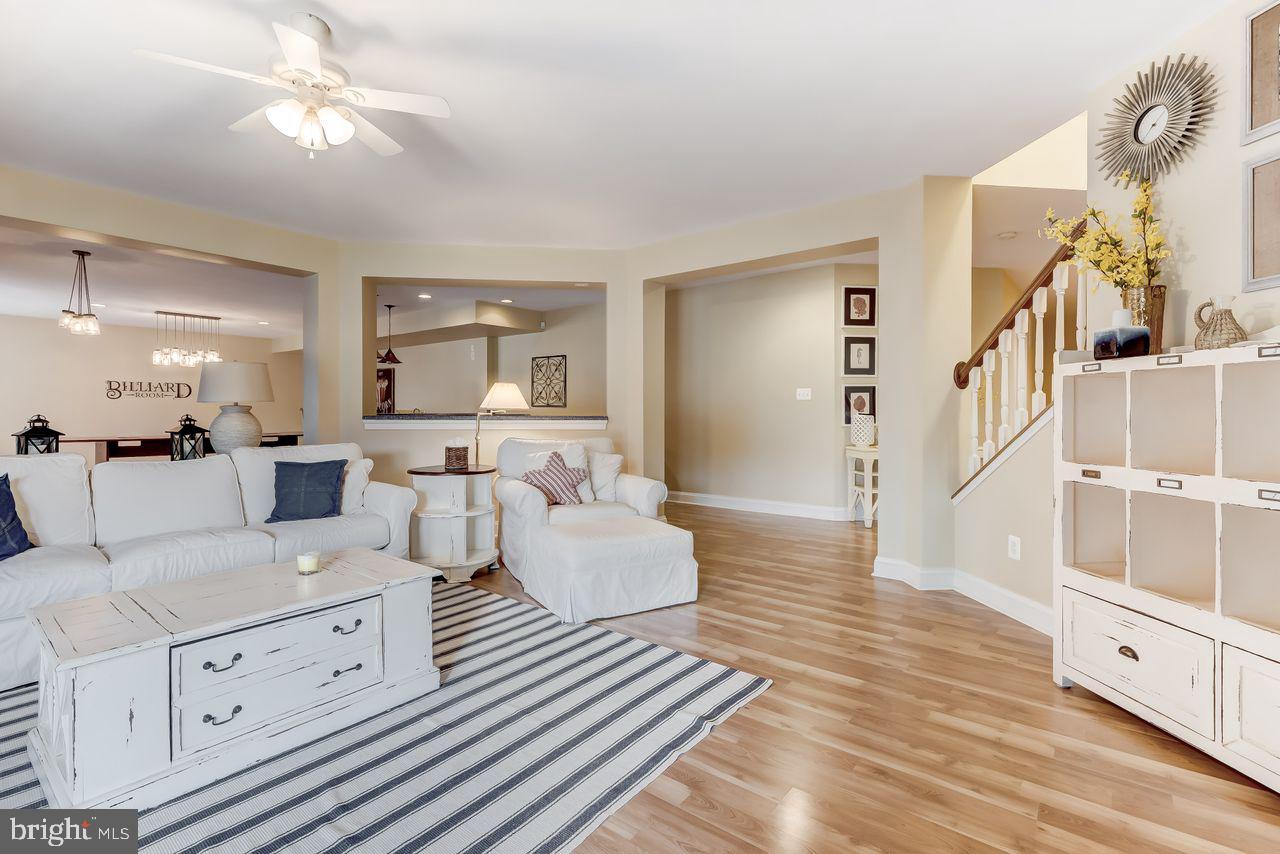 AVONDALE ESTATES - Residential