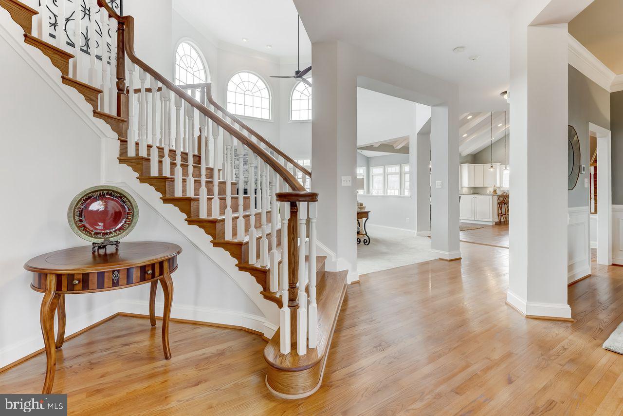 AVONDALE ESTATES - Residential