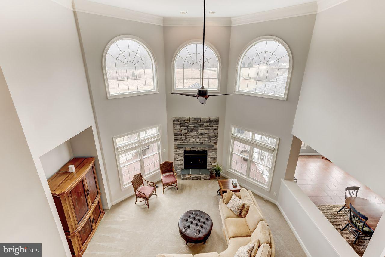 AVONDALE ESTATES - Residential