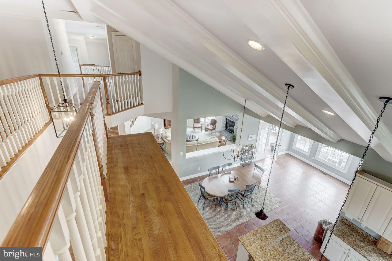 AVONDALE ESTATES - Residential