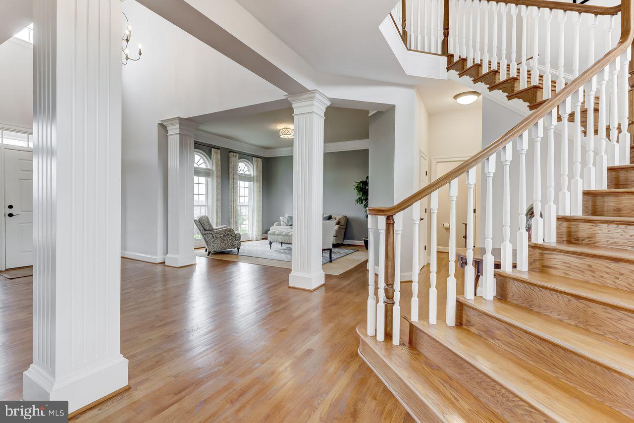 AVONDALE ESTATES - Residential