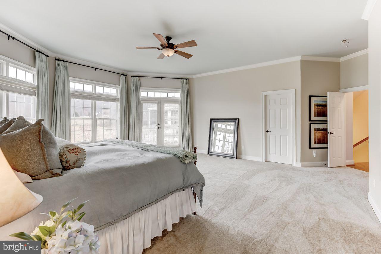 AVONDALE ESTATES - Residential