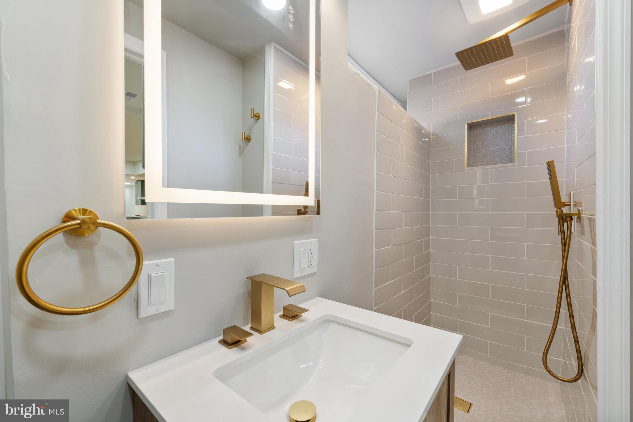 WYNNEFIELD - Residential