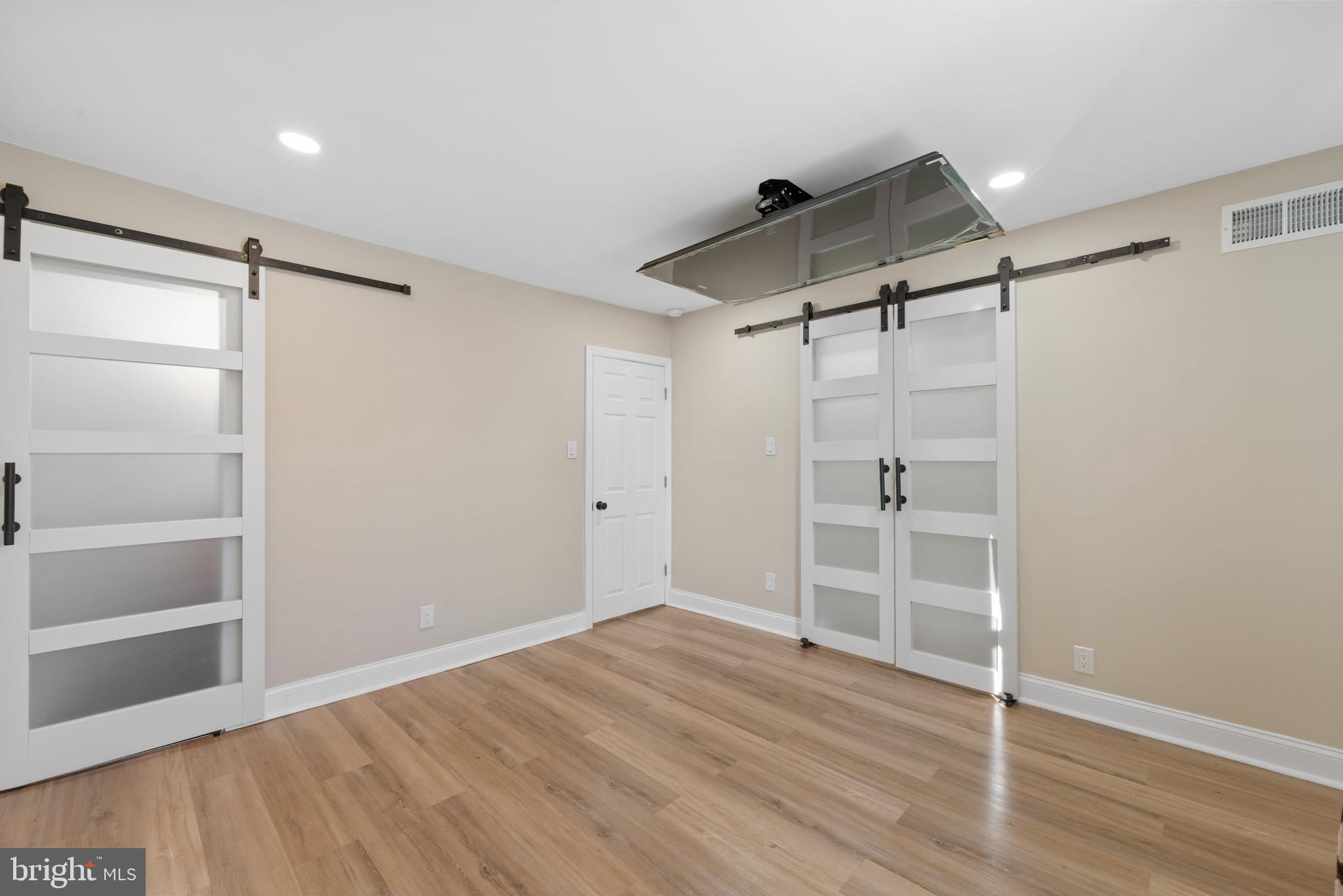 WYNNEFIELD - Residential