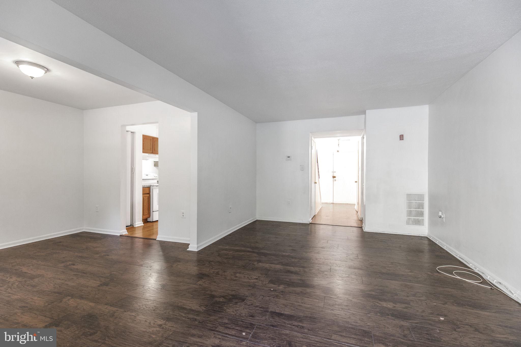 WILLOW HILLS - Residential Lease