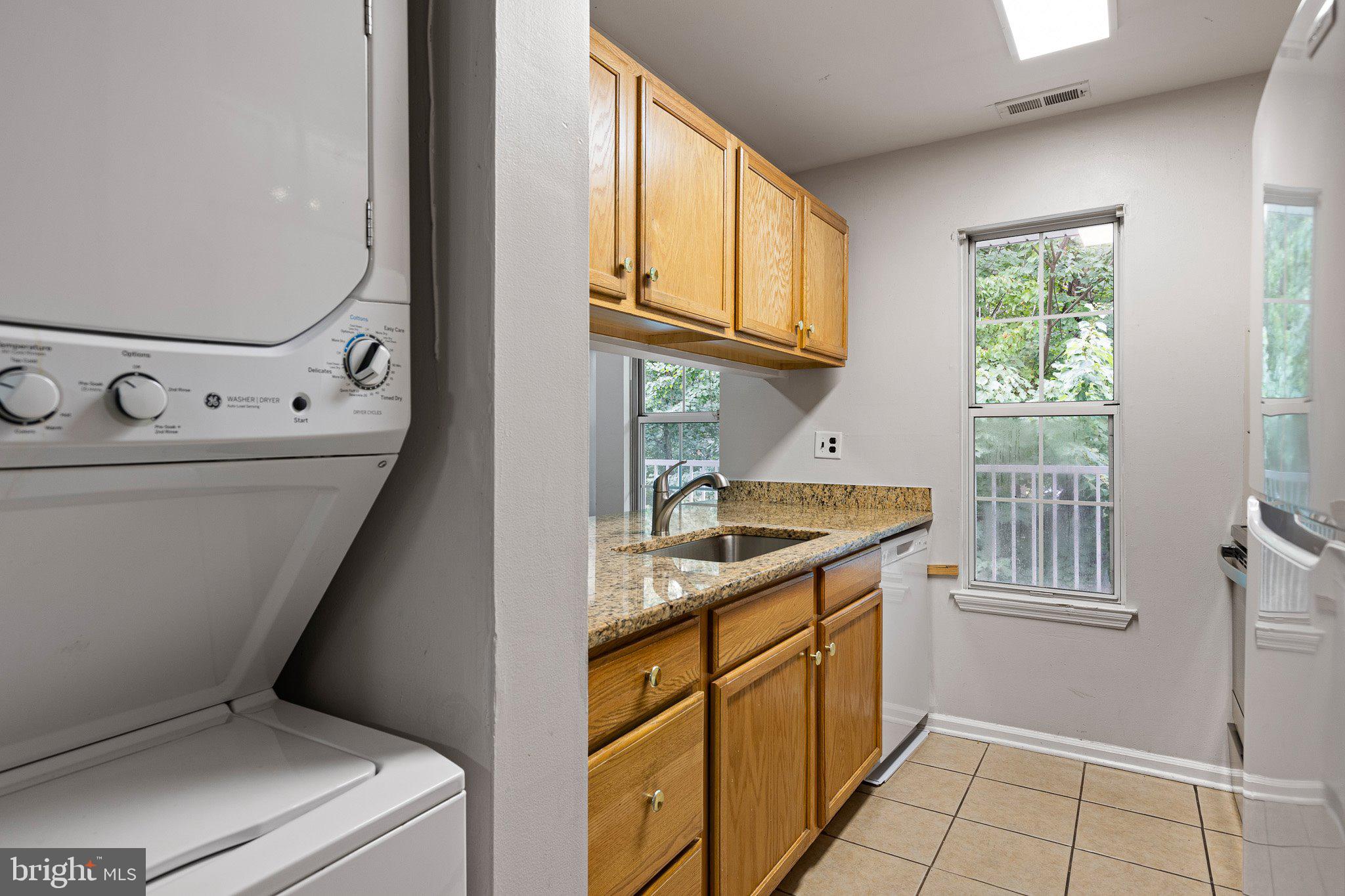 1024 WILLINGS WAY 1024