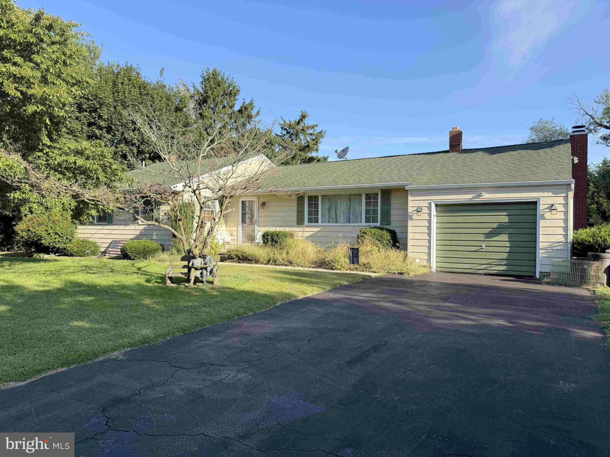 642 FOREST GROVE ROAD