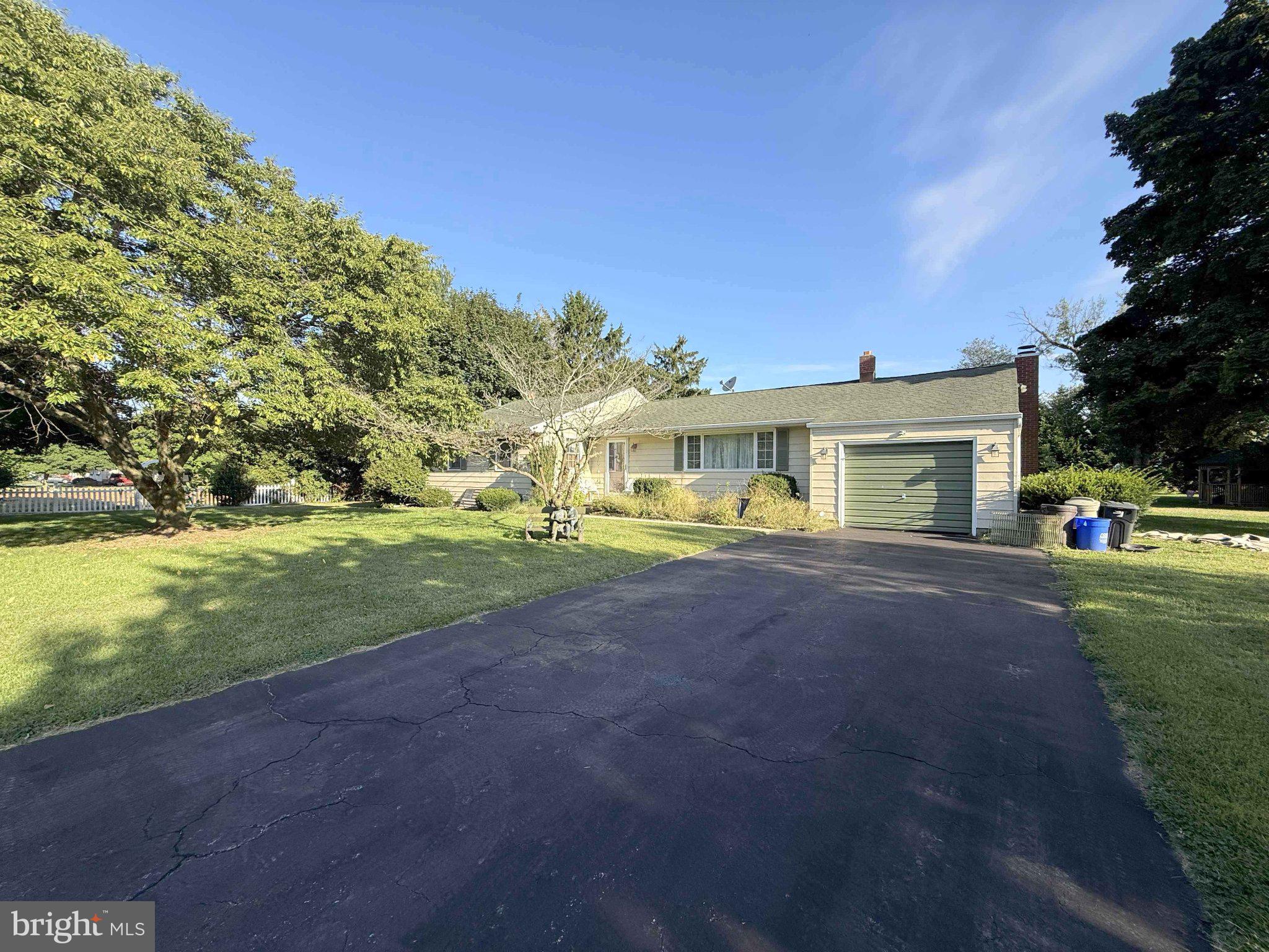 642 FOREST GROVE ROAD