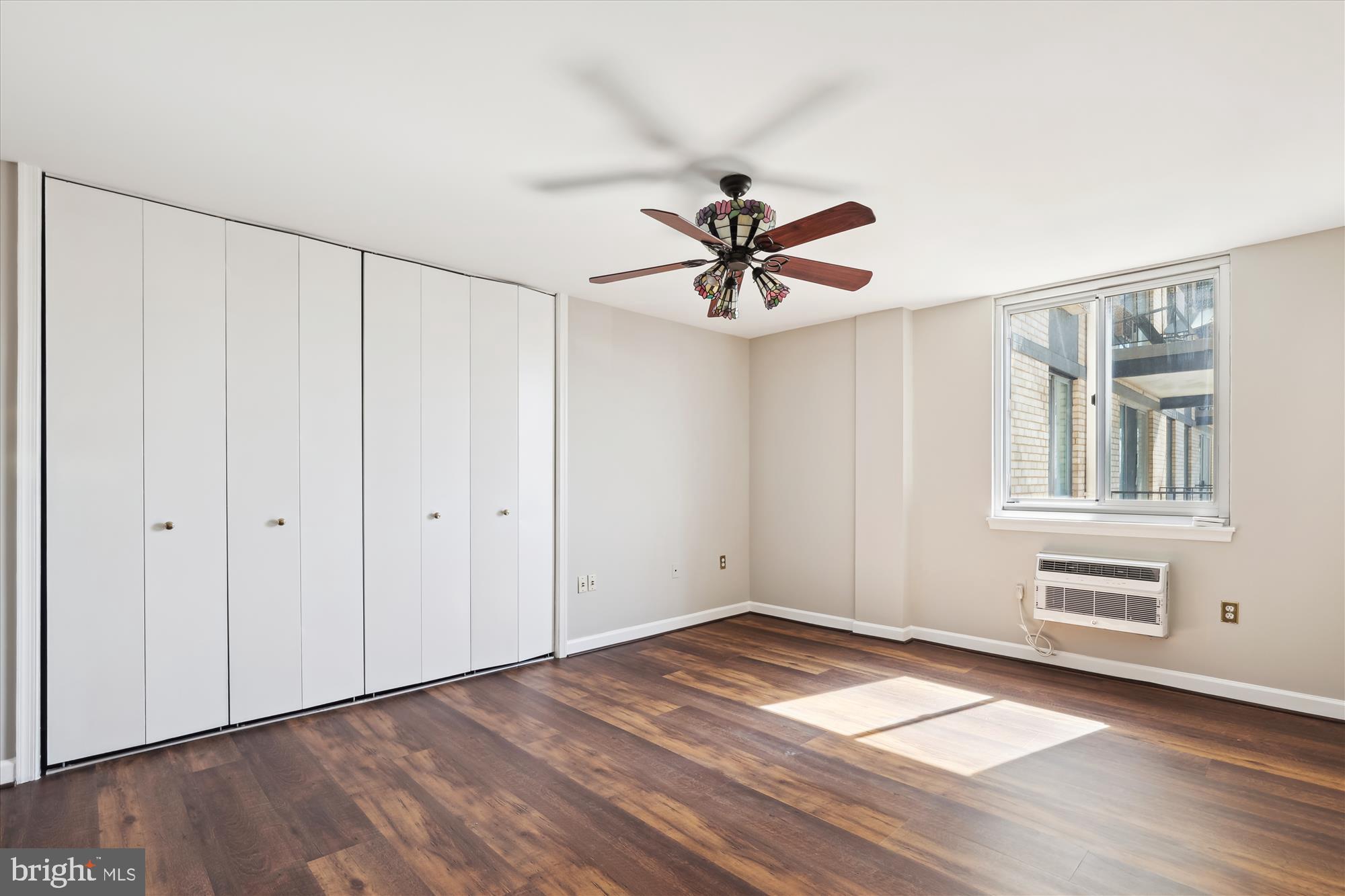 BARCROFT HILLS - Residential