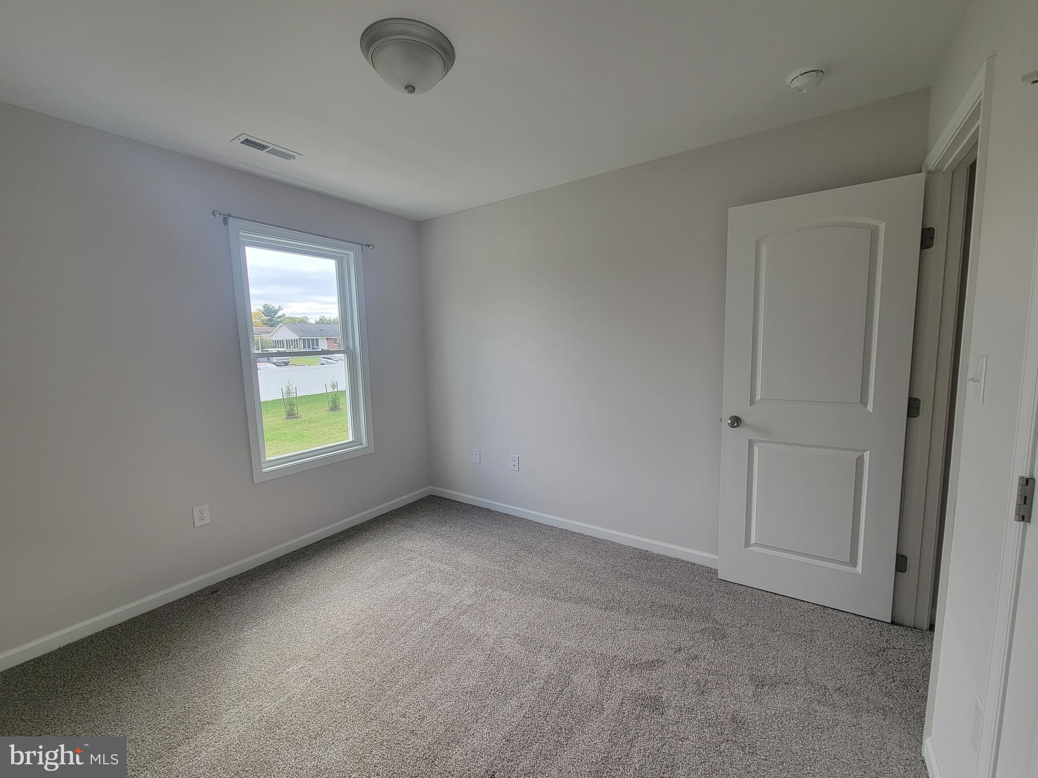 COLLEGE HEIGHTS - Residential Lease