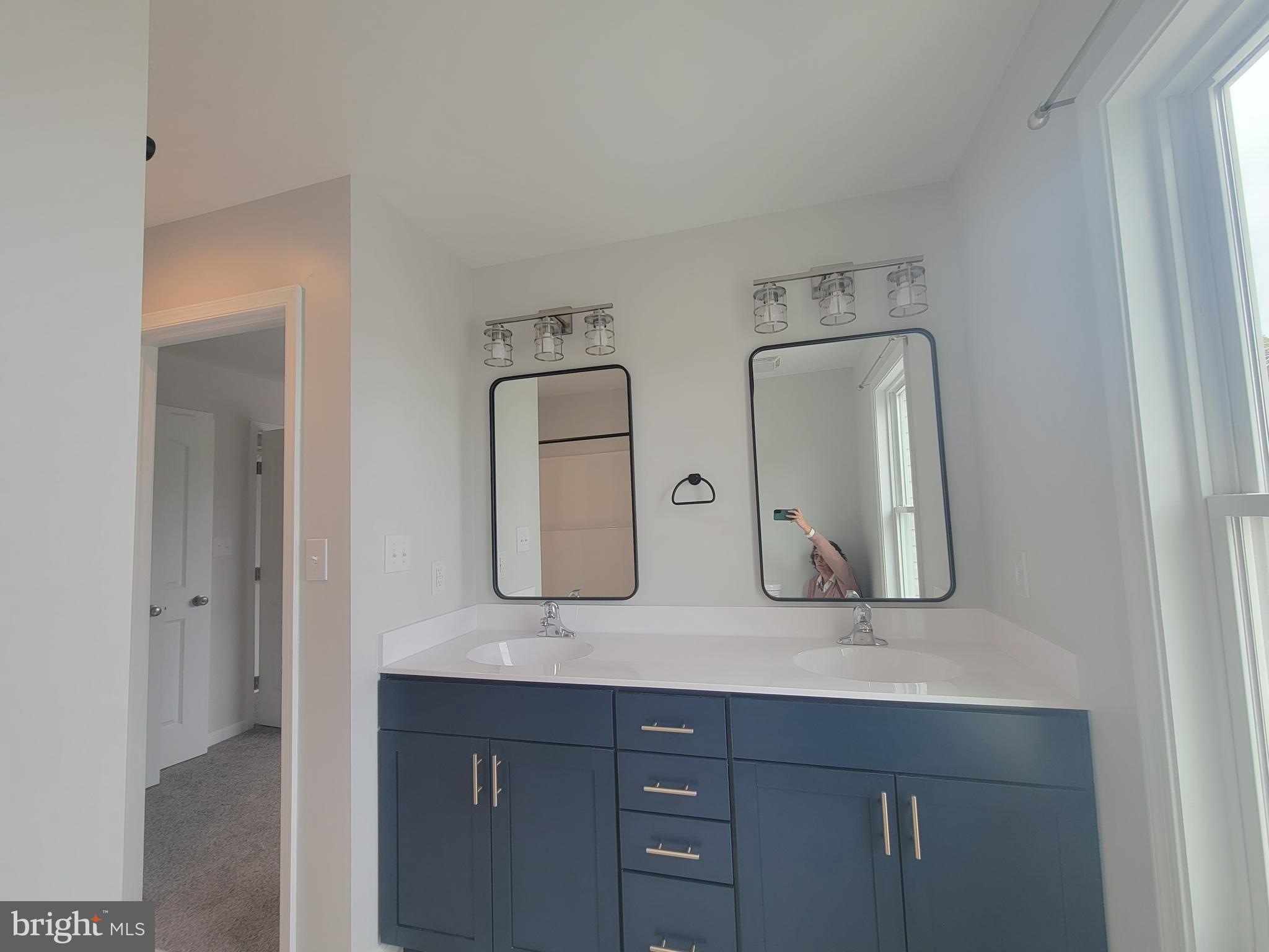 COLLEGE HEIGHTS - Residential Lease