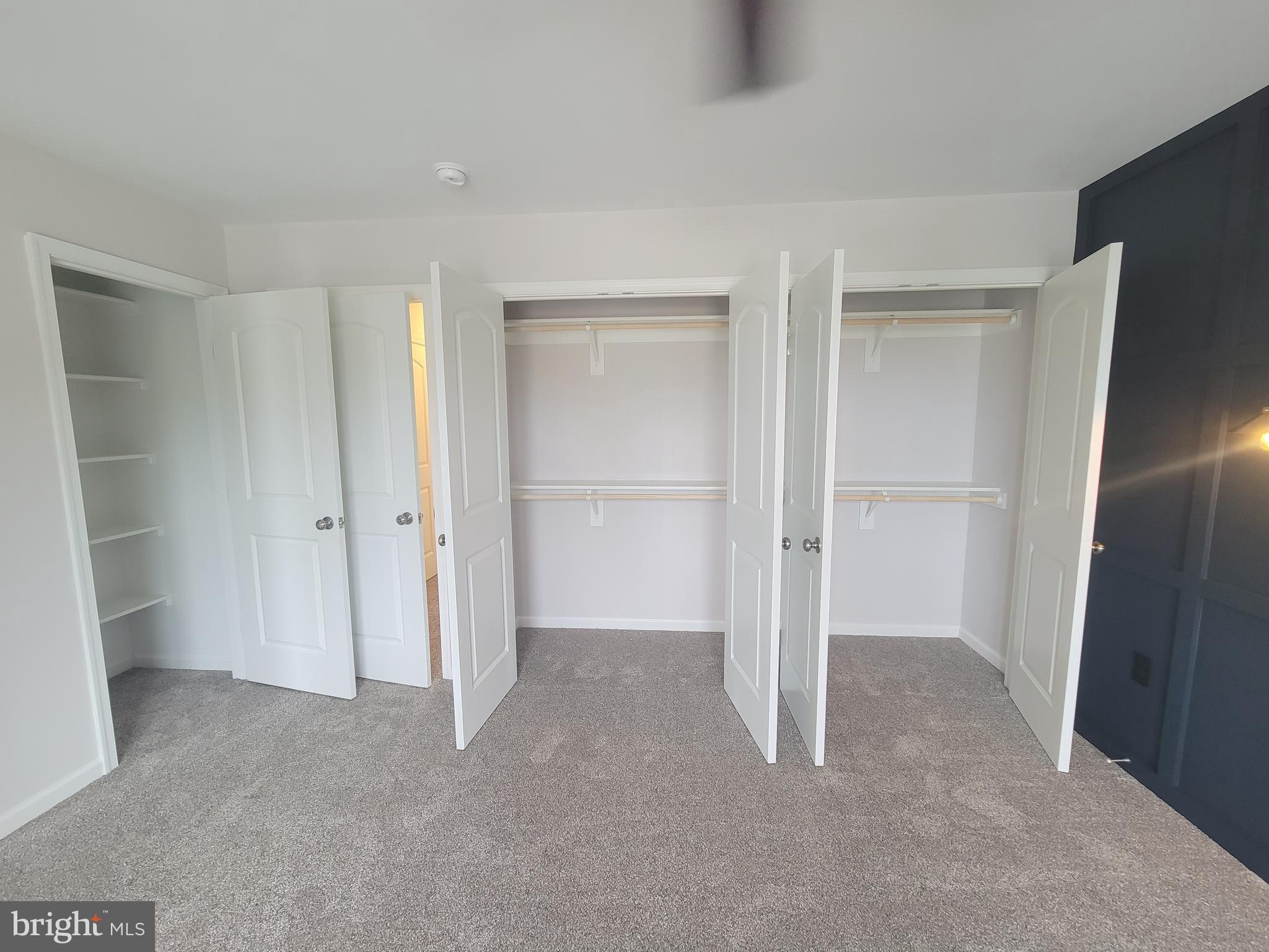 COLLEGE HEIGHTS - Residential Lease