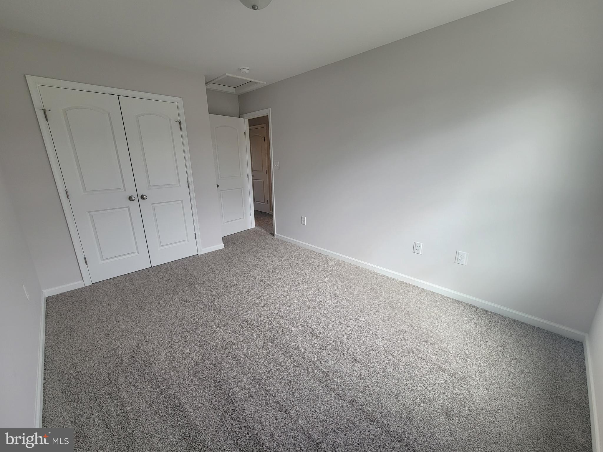 COLLEGE HEIGHTS - Residential Lease